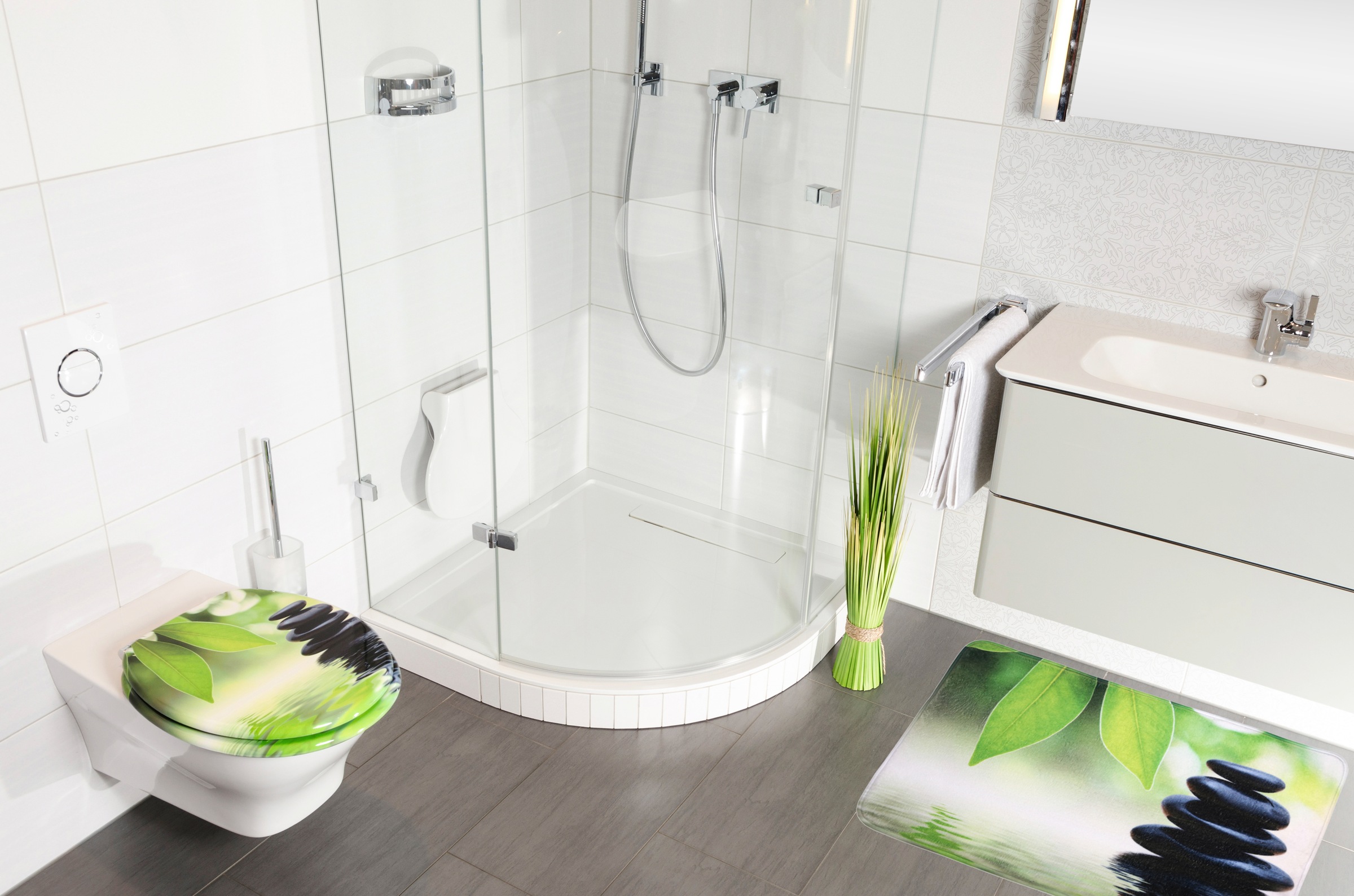 Sanilo Badaccessoire-Set »Harmony«, (Komplett-Set, 3 tlg.), bestehend aus WC-Sitz, Badteppich und Waschbeckenstöpsel