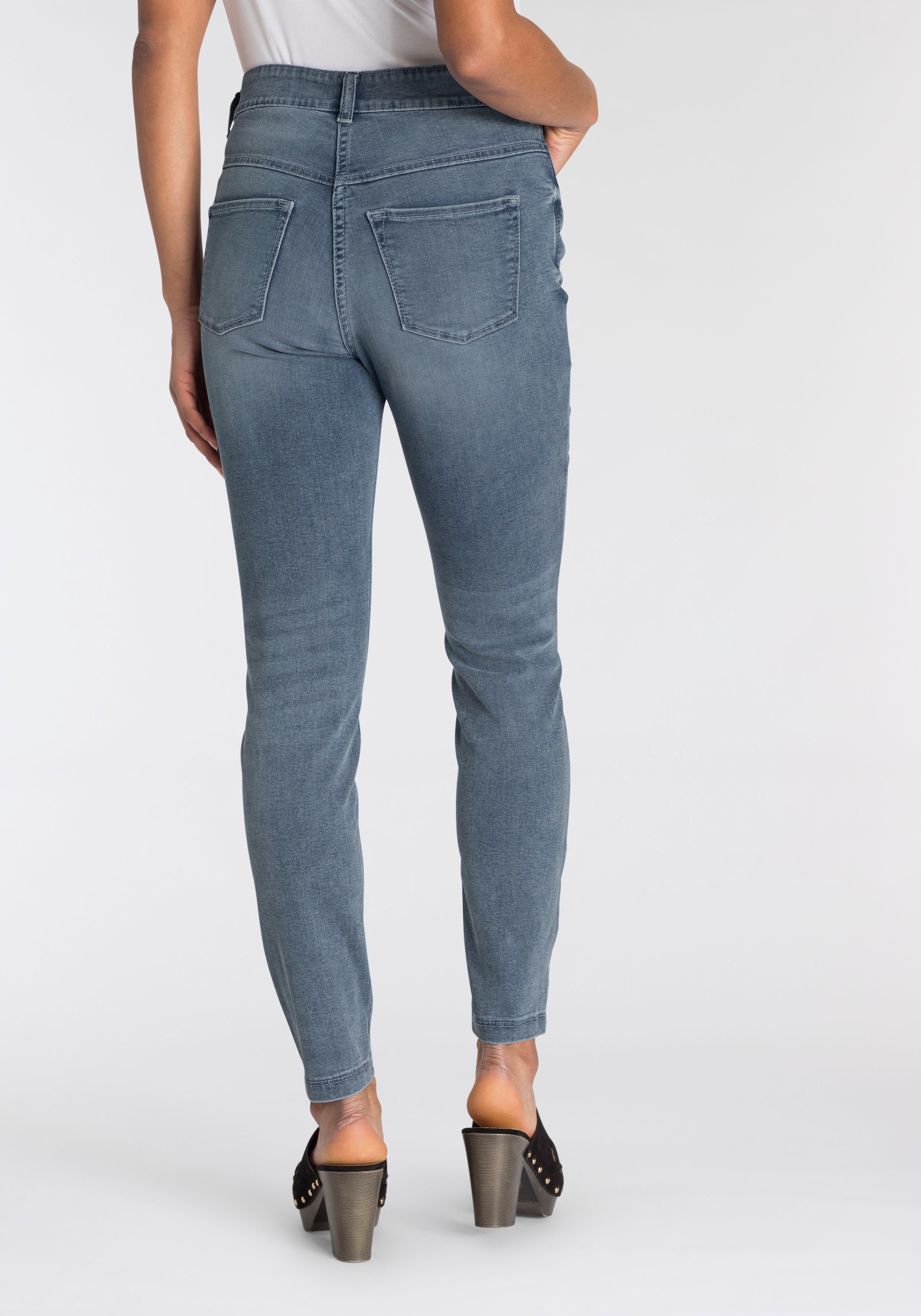 MAC Skinny-fit-Jeans sitzt online bequem kaufen »Hiperstretch-Skinny«, Tag den Qualität Power-Stretch ganzen