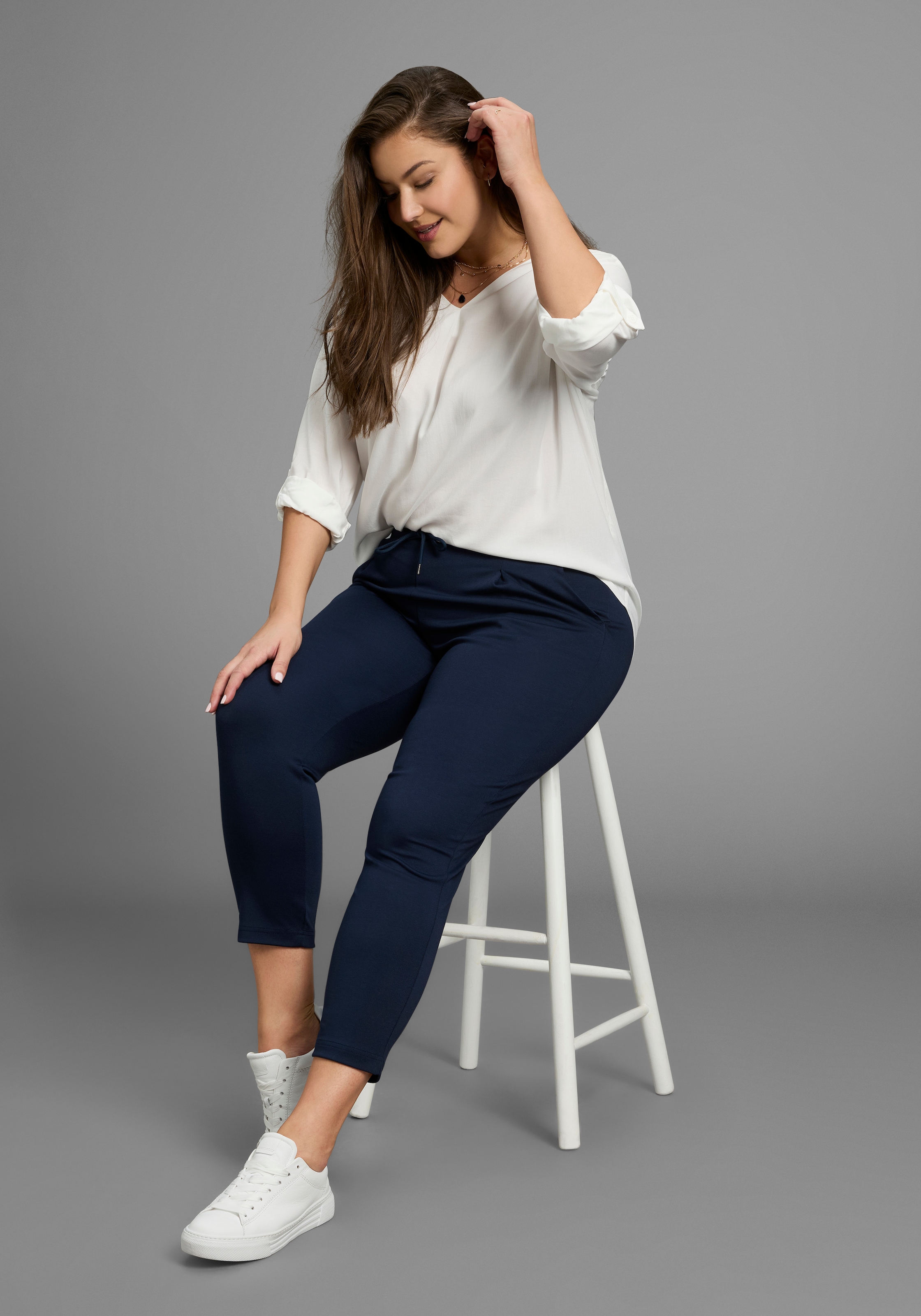 Laura Scott CURVE Jogger Pants  im sportiven Look aus formstabilem, elastischem Stoff - GROSSE GRÖSSE