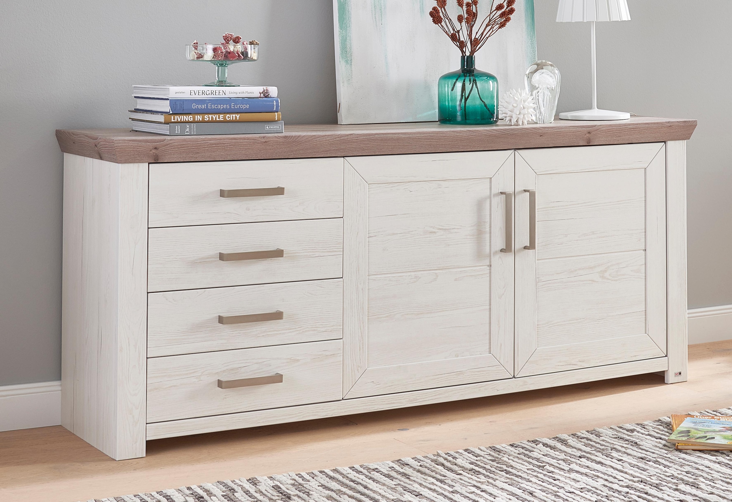 set one by Musterring Sideboard »York«, Typ 51, mit viel Stauraum, Bügelgriff silber, B 184 x H 79 cm