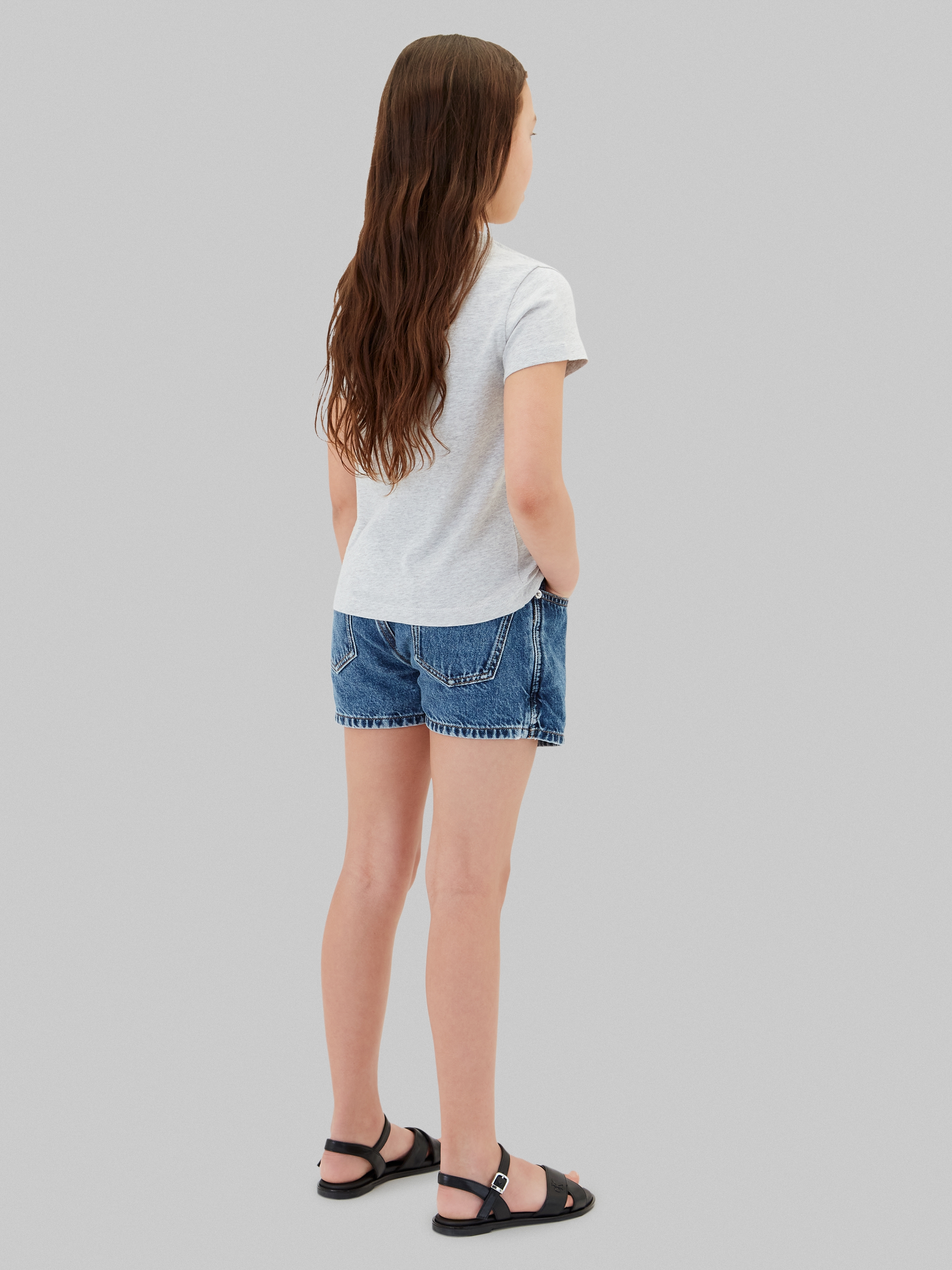 Calvin Klein Jeans T-Shirt Packung, 2 Rundhalsausschnitt, reine Baumwolle, Logodruck