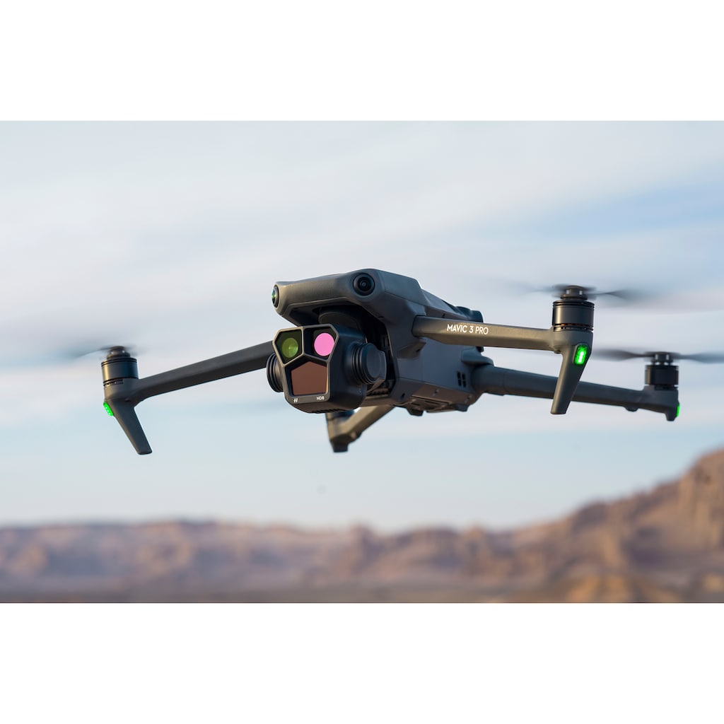 DJI Drohne »Mavic 3 Pro Fly More Combo (DJI RC)«