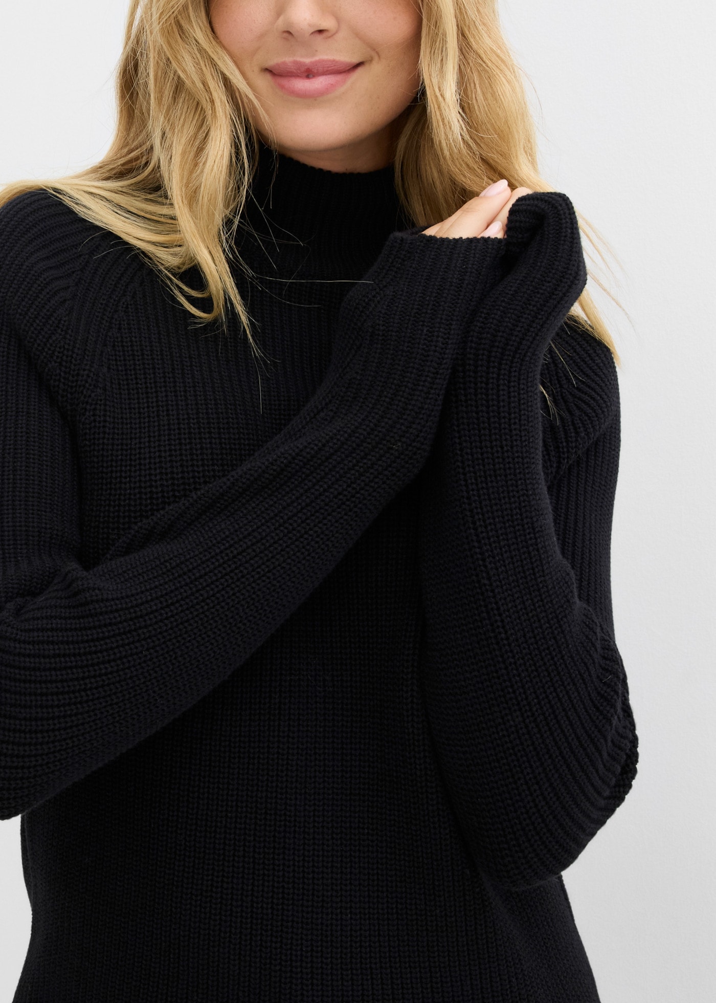 bonprix Strickpullover aus reiner Baumwolle, Loose Fit, mit Stehkragen, im Casual Stil