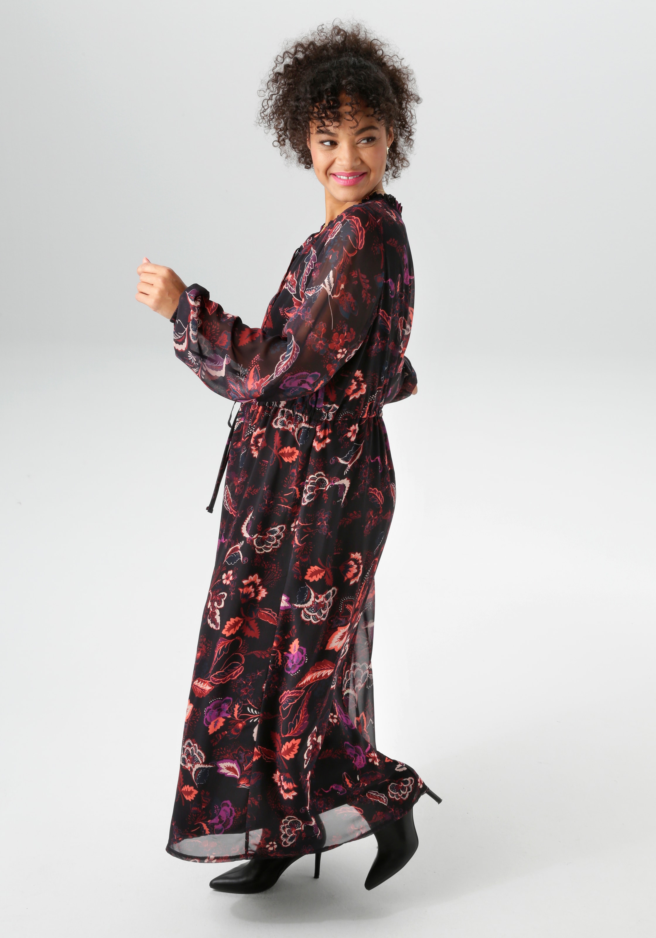 Aniston PLUS Maxikleid, in Chiffon mit Blumen Print - NEUE KOLLEKTION