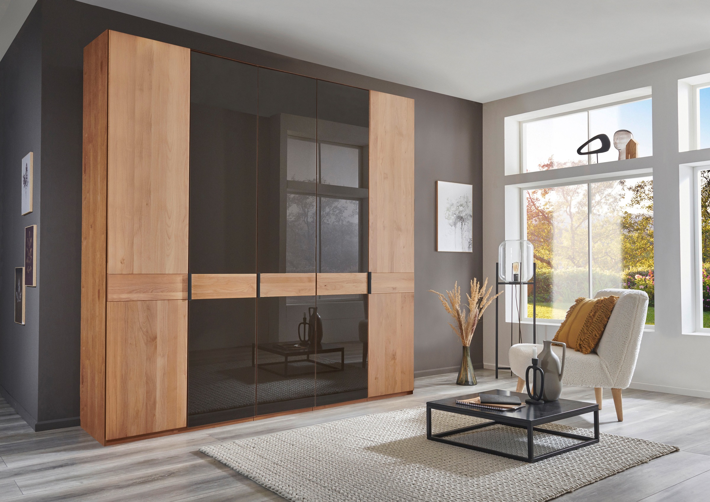 WIEMANN Kleiderschrank "Cardiff, Massivholztüren in Kombination mit Glas- o günstig online kaufen