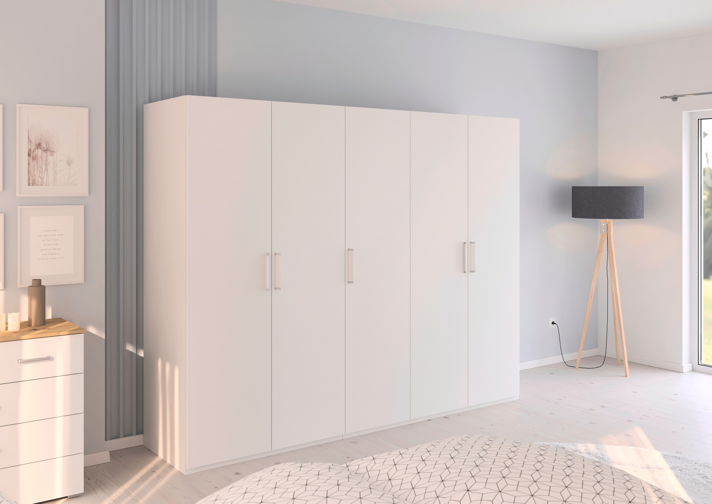 rauch Drehtürenschrank »Kleiderschrank Schrank Garderobe Schlafzimmerschrank EVELYN«, (in 2 Höhen 197 oder 210 cm erhältlich), in elegantem Stil, viel Stauraum 4 Breiten und 2 Höhen MADE IN GERMANY