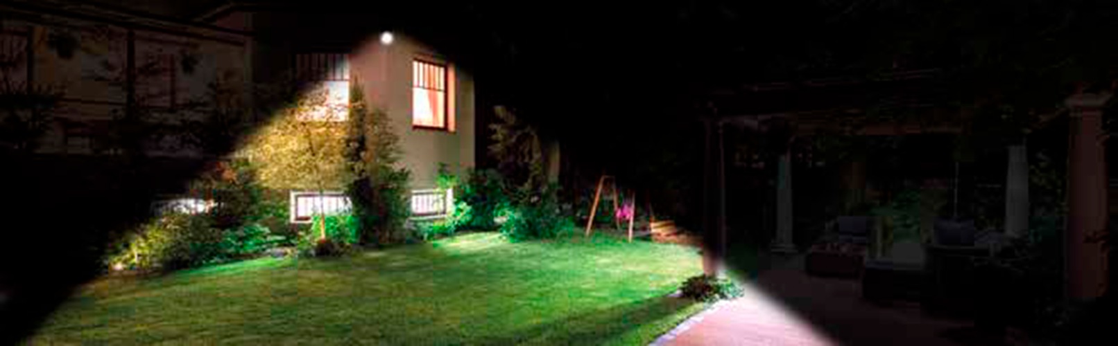 MediaShop LED Solarleuchte »Panta SolarSecurity 360«, Täuschend echte Kamera-Attrappe mit LED-Licht und Solar Pover