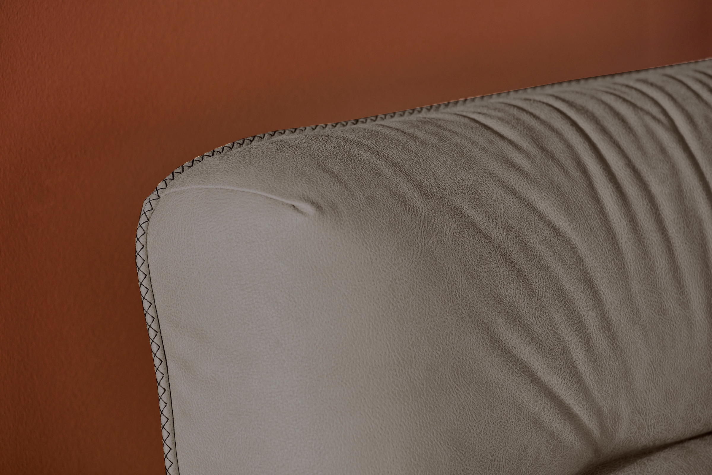 Birkenstock Boxspringbett »Calan«, Kopfteil mit Kreuzstichziernaht, in unterschiedlichen Ausführungen
