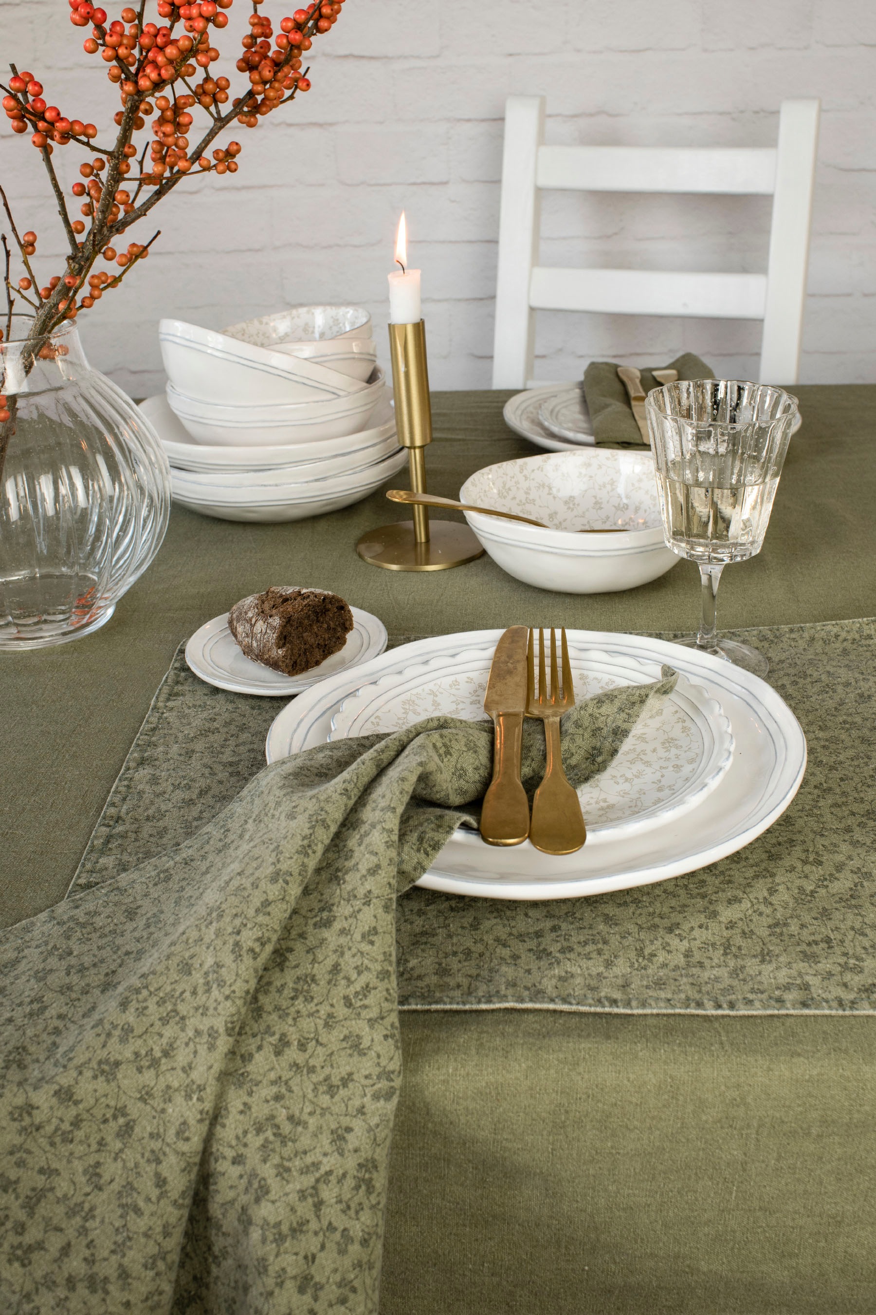 LAURA ASHLEY Platzset »Wild Clematis«, (Set, 4 St.), beidseitige Verwendung  auf Raten kaufen