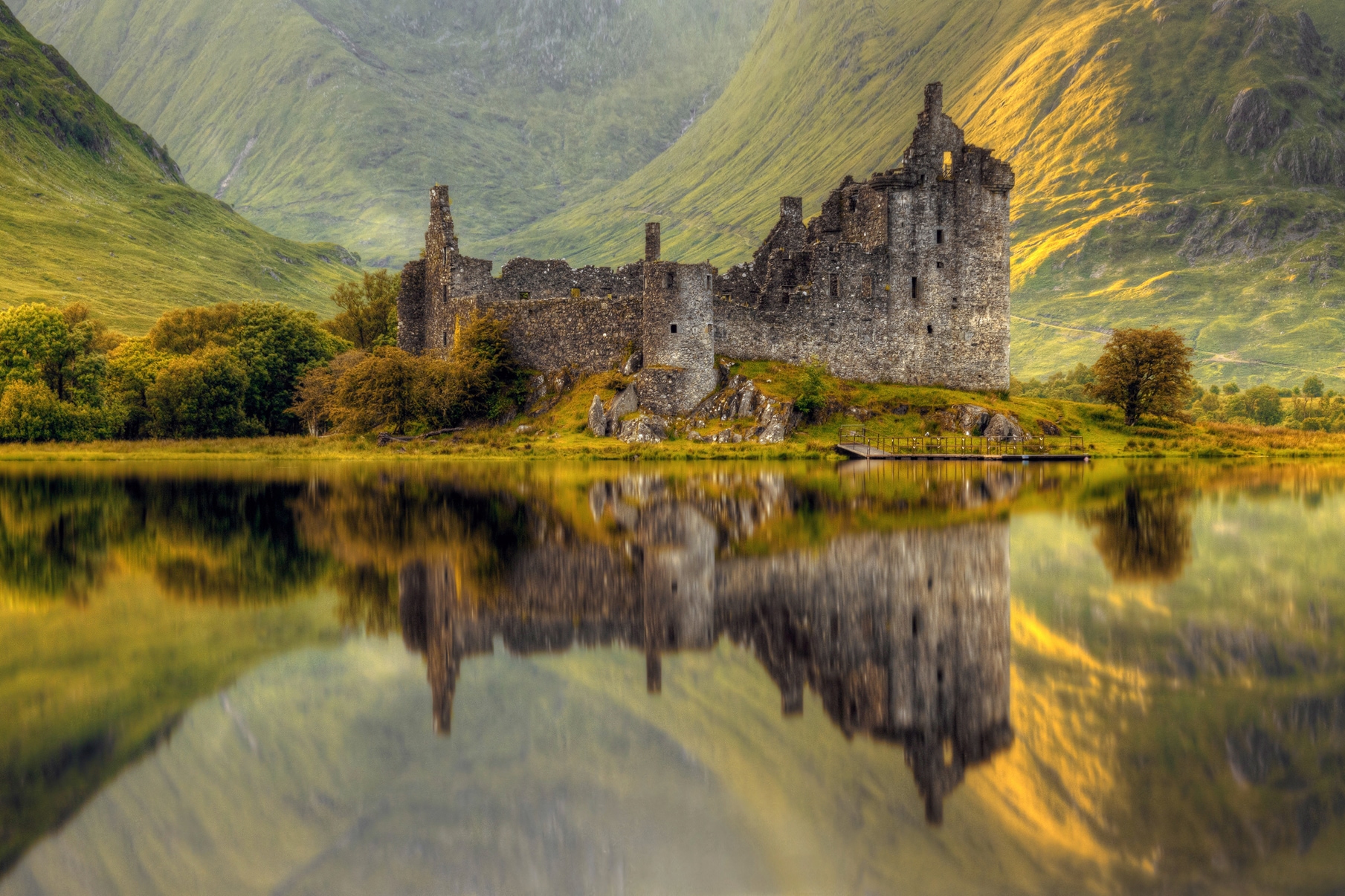 Papermoon Fototapete »Photo-Art WOJCIECH KRUCZYNSKI, KILCHURN« günstig online kaufen