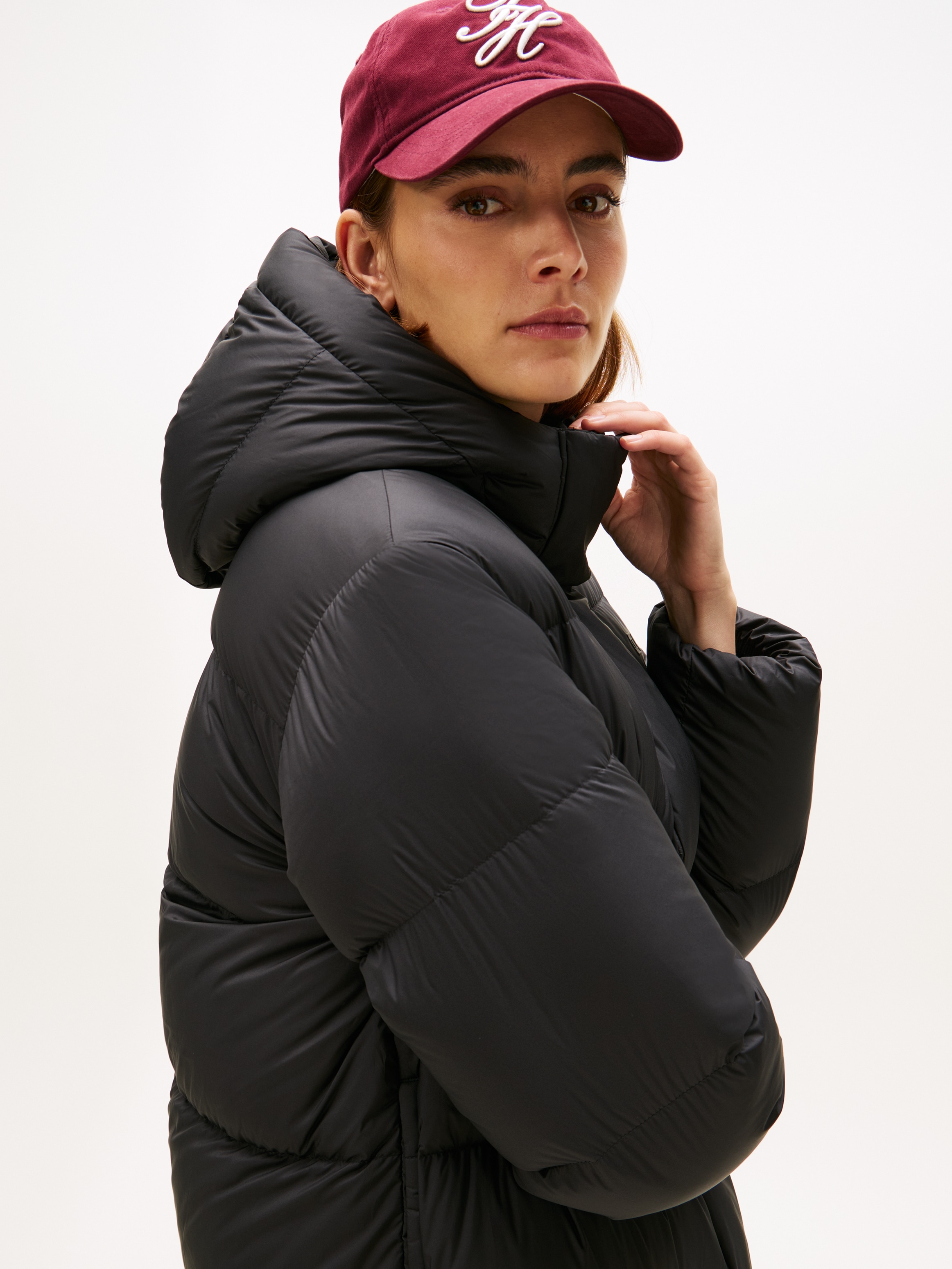 Tommy Hilfiger Steppmantel »MODERN DOWN REG COAT« mit wärmenden Material gefüttert