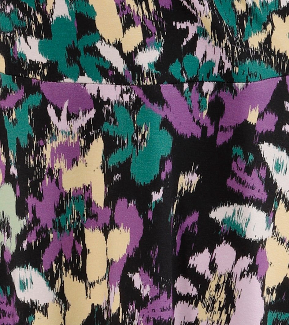 Aniston CASUAL Sommerkleid, mit malerischem Blumendruck - jedes Teil ein Unikat