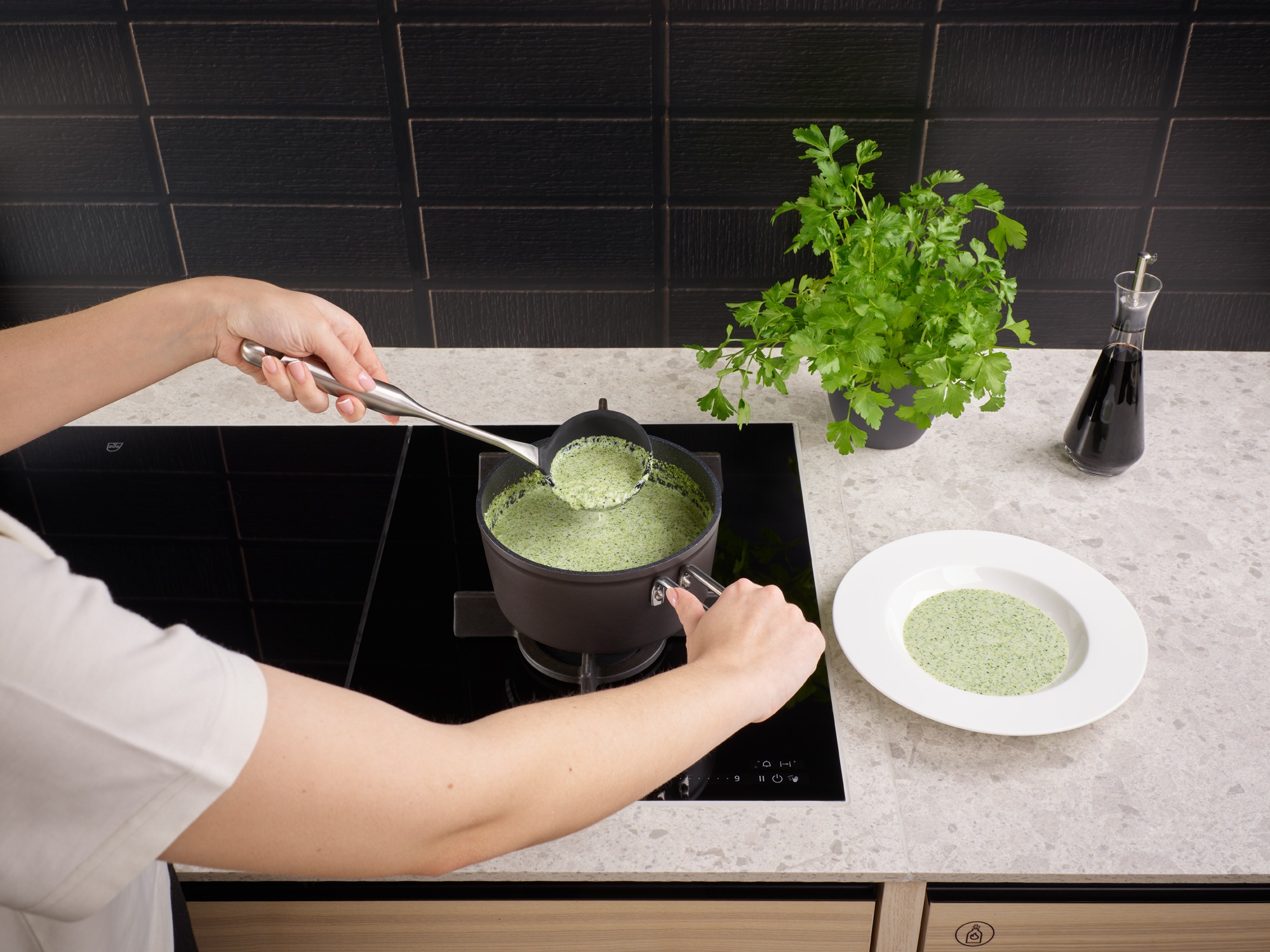 Fissler Schöpflöffel »Essential«, (1 tlg.), mit Aufhängeöse