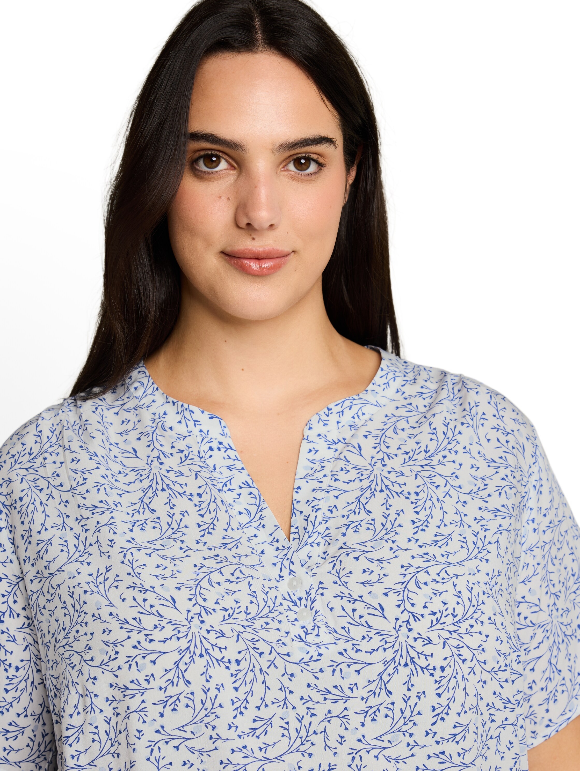 TOM TAILOR PLUS Kurzarmbluse mit Allover-Print - Große Größen