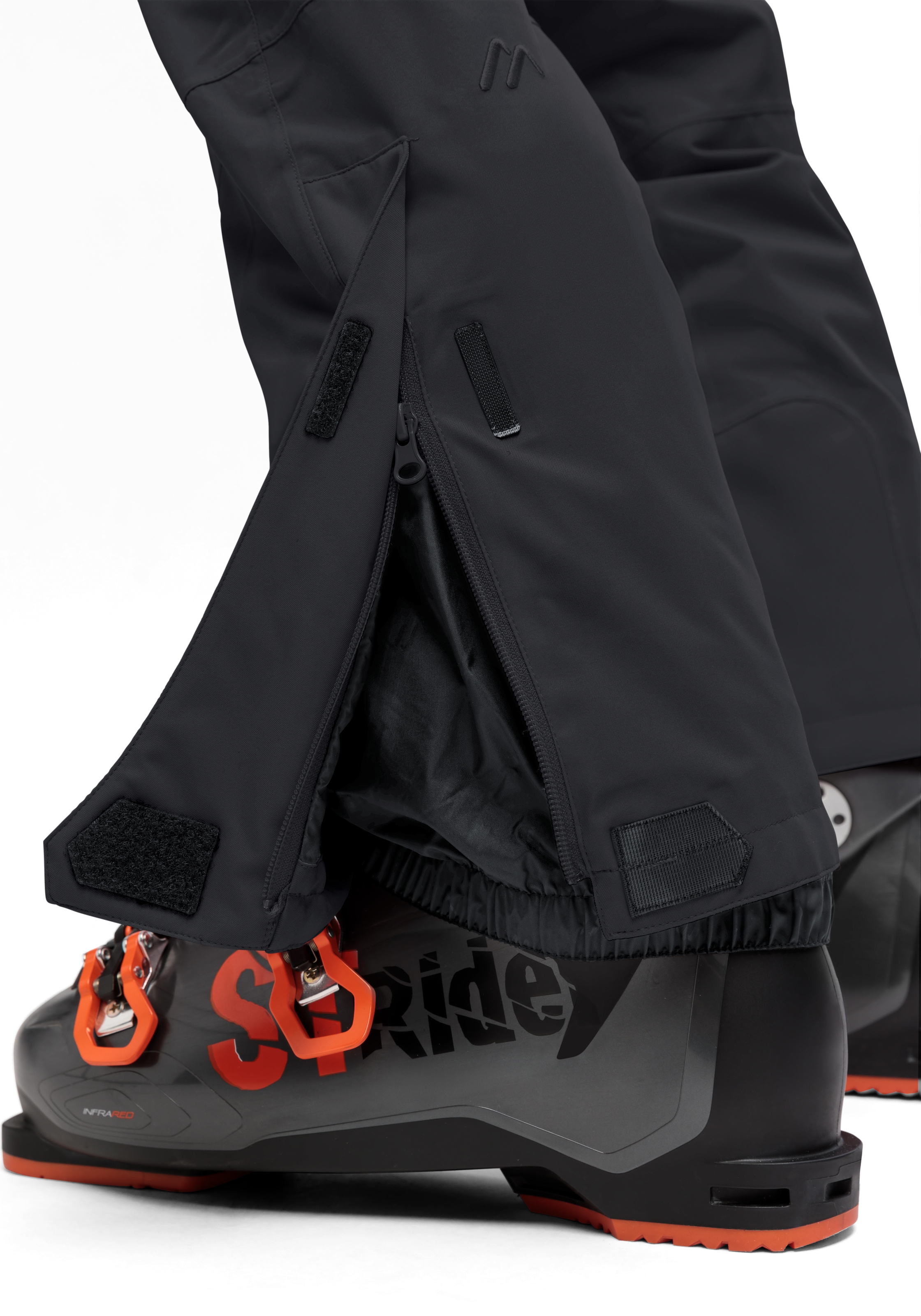 Maier Sports Skihose »Anton Light 2.0«, Herren Schneehose mit Hosenträgern, wind/wasserdicht, Regular Fit