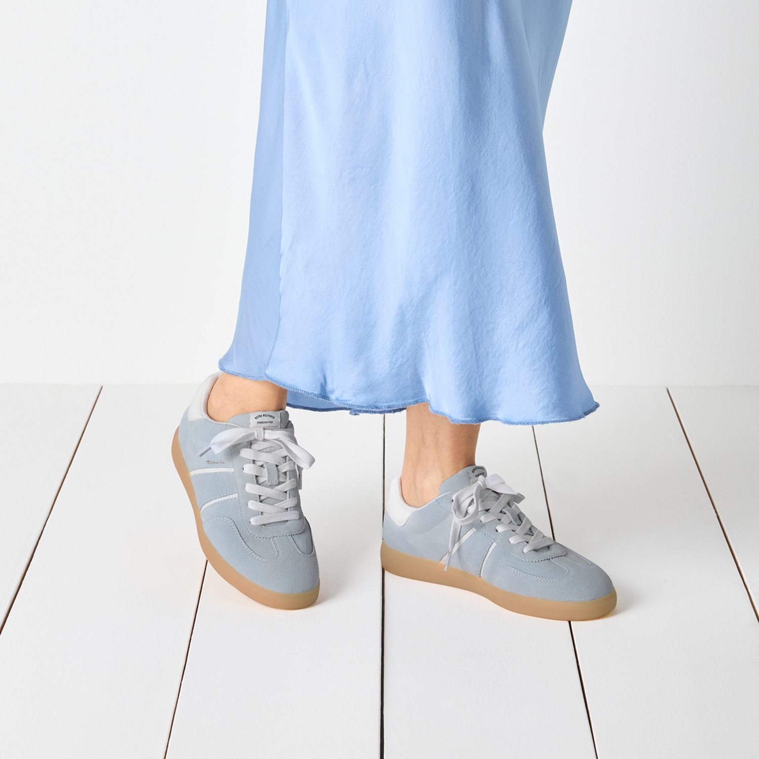 Tamaris Plateausneaker  Freizeitschuh, Halbschuh, Schnürschuh mit gepolstertem Schaftrand