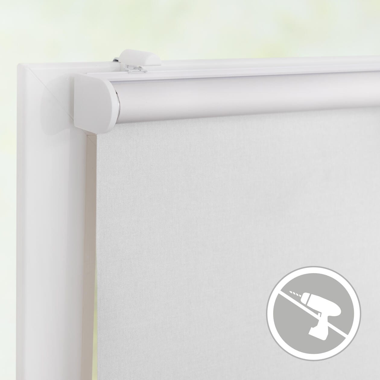 LICHTBLICK ORIGINAL Rollo »Klemmfix, ohne Bohren«, verdunkelnd, Blendschutz-Sichtschutz-Verdunkelung, mit Bohren/ohne Bohren, freihängend, Steuerbar mit Bluetooth-App, integrierter Elektromotor und Akku