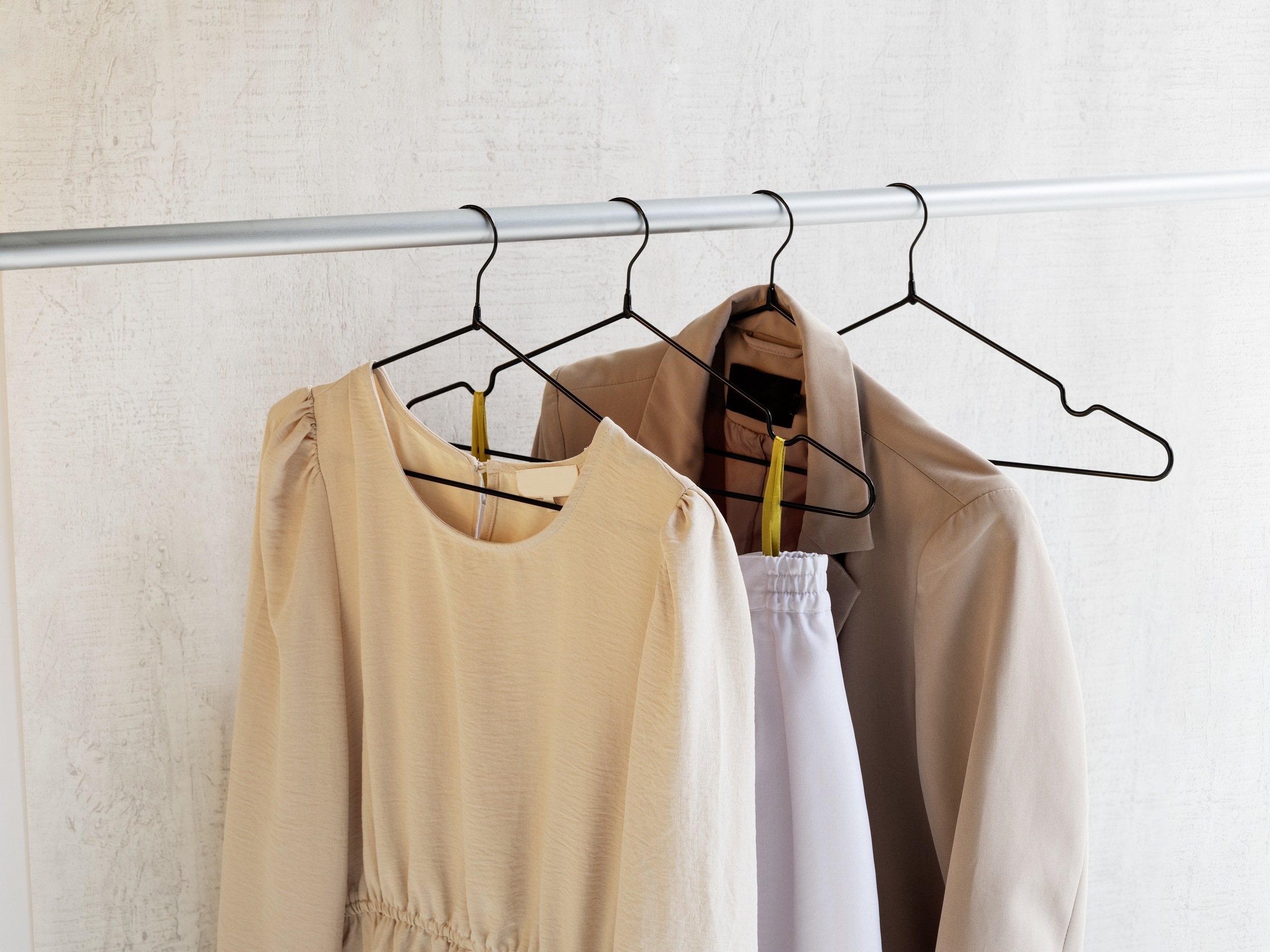 WENKO Kleiderbügel »Modell Sascha« rutschfeste Beschichtung, schmales Design