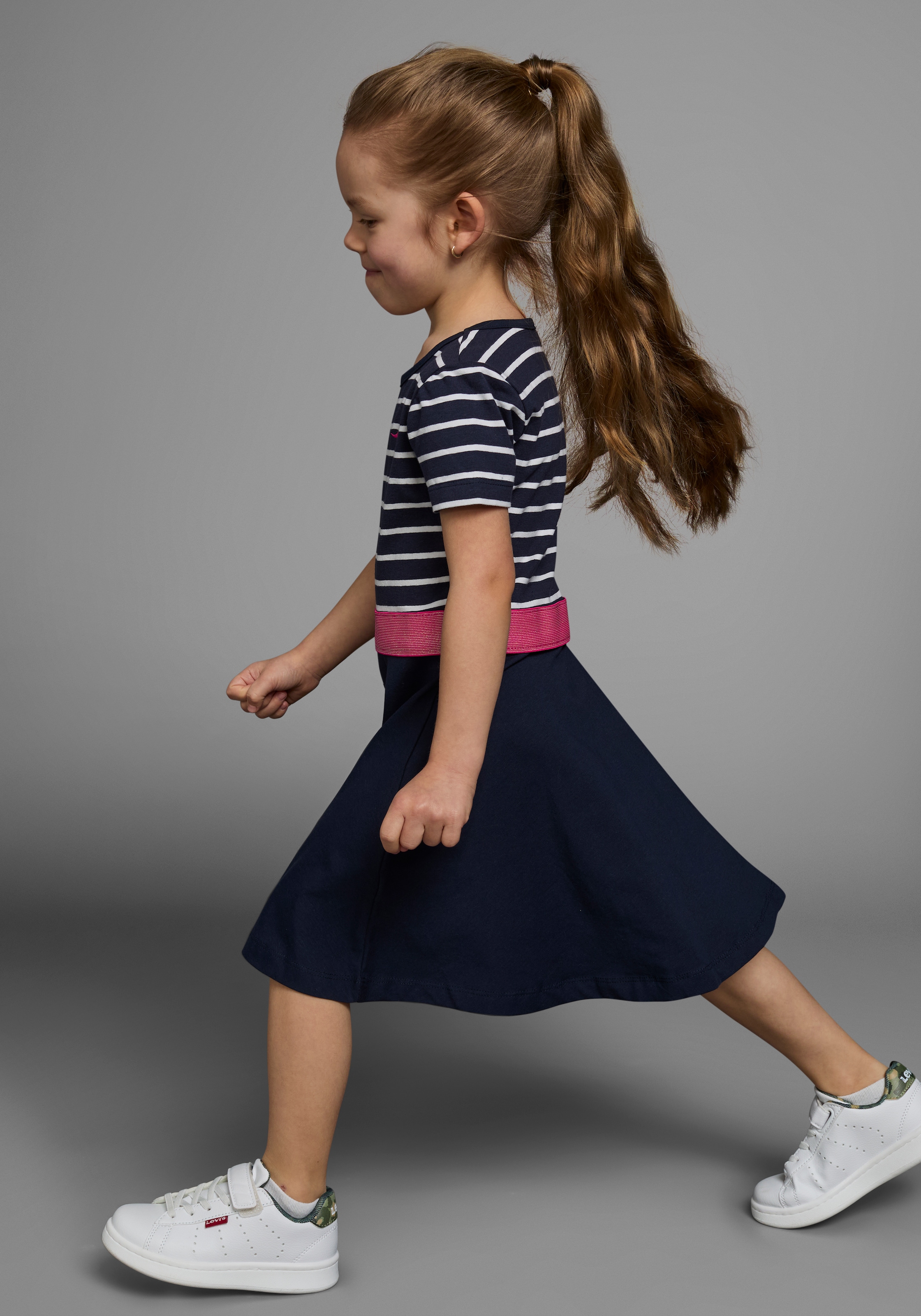 KangaROOS Jerseykleid »für kleine Mädchen« kniefrei,  aus Jersey,  kurzärmelig