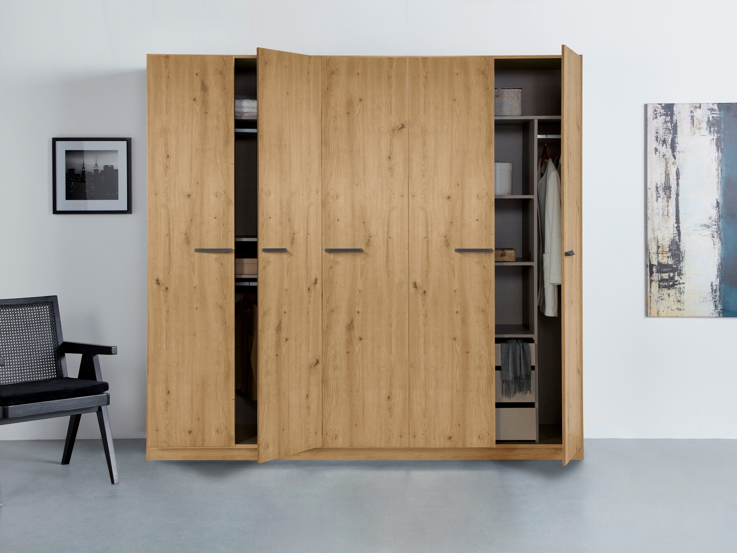 rauch Drehtürenschrank »Kleiderschrank Schrank Garderobe TOPSELLER OTELI inkl. Inneneinteilung«, mit 3 Innenschubladen extra Böden optional mit Spiegel MADE IN GERMANY