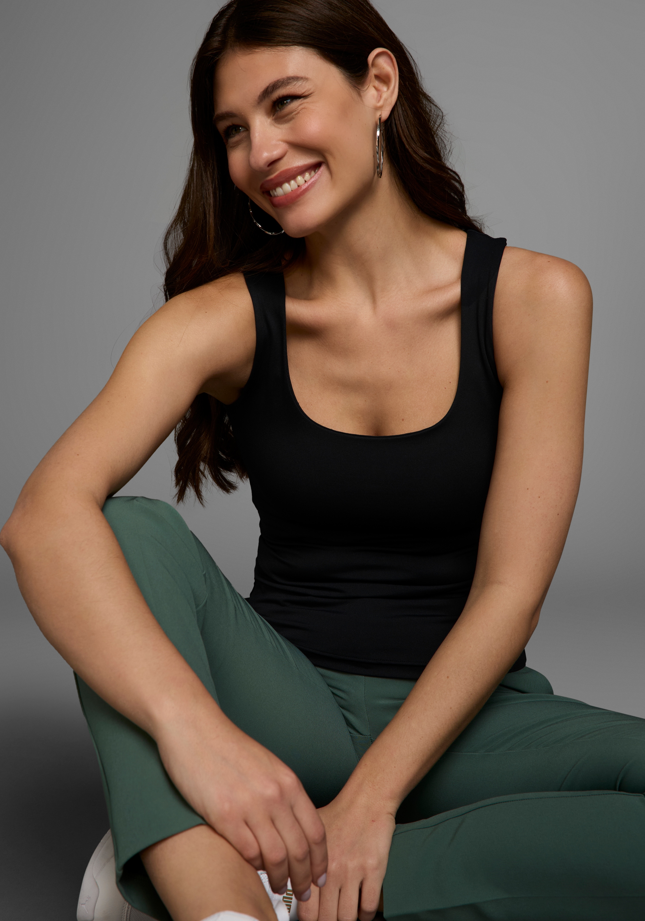 Laura Scott Tanktop, mit modischem Karree-Ausschnitt - NEUE KOLLEKTION