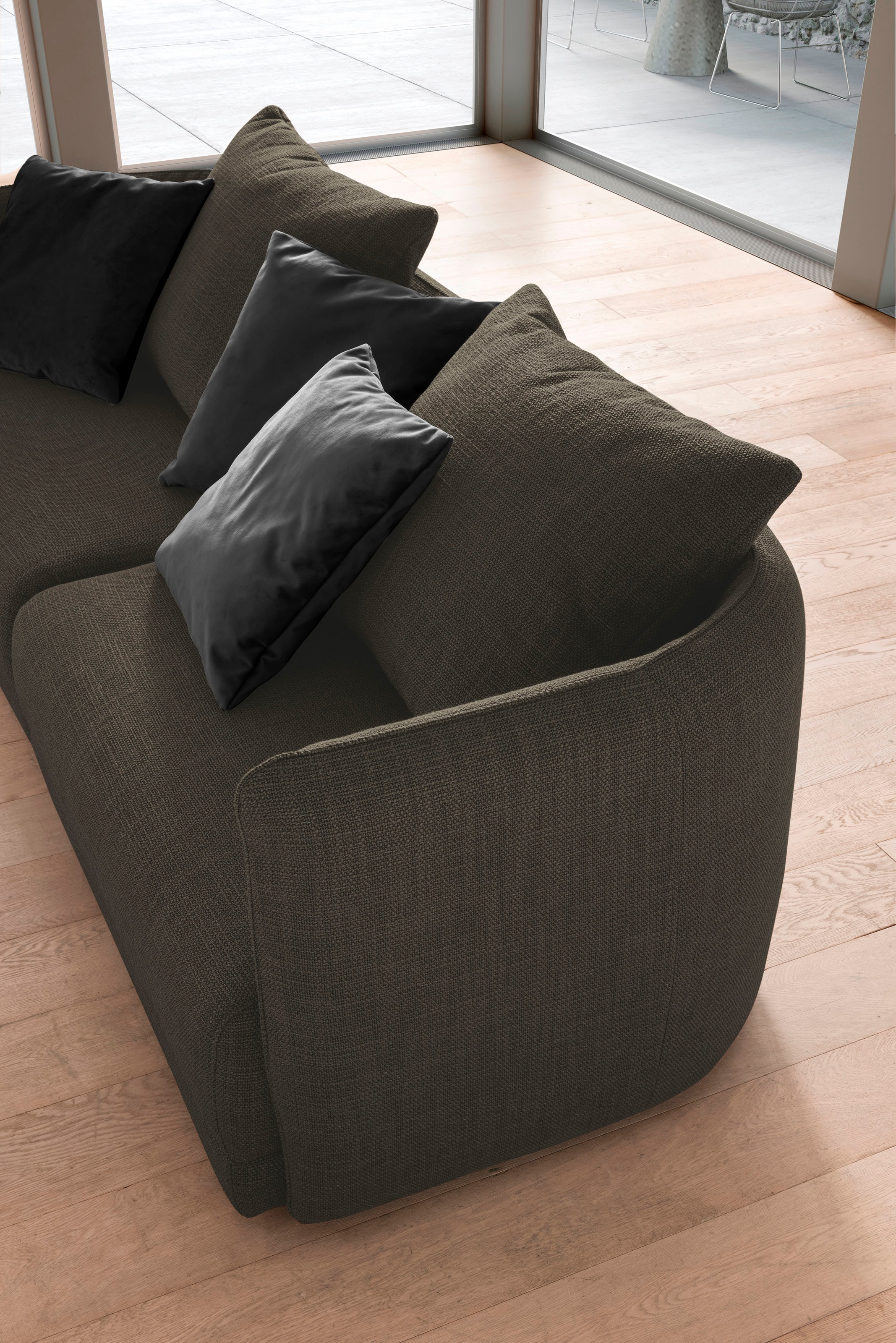 designwerk Big-Sofa »New York, anmutendes Designsofa«, mit schmaler Arm- & Rückenlehne