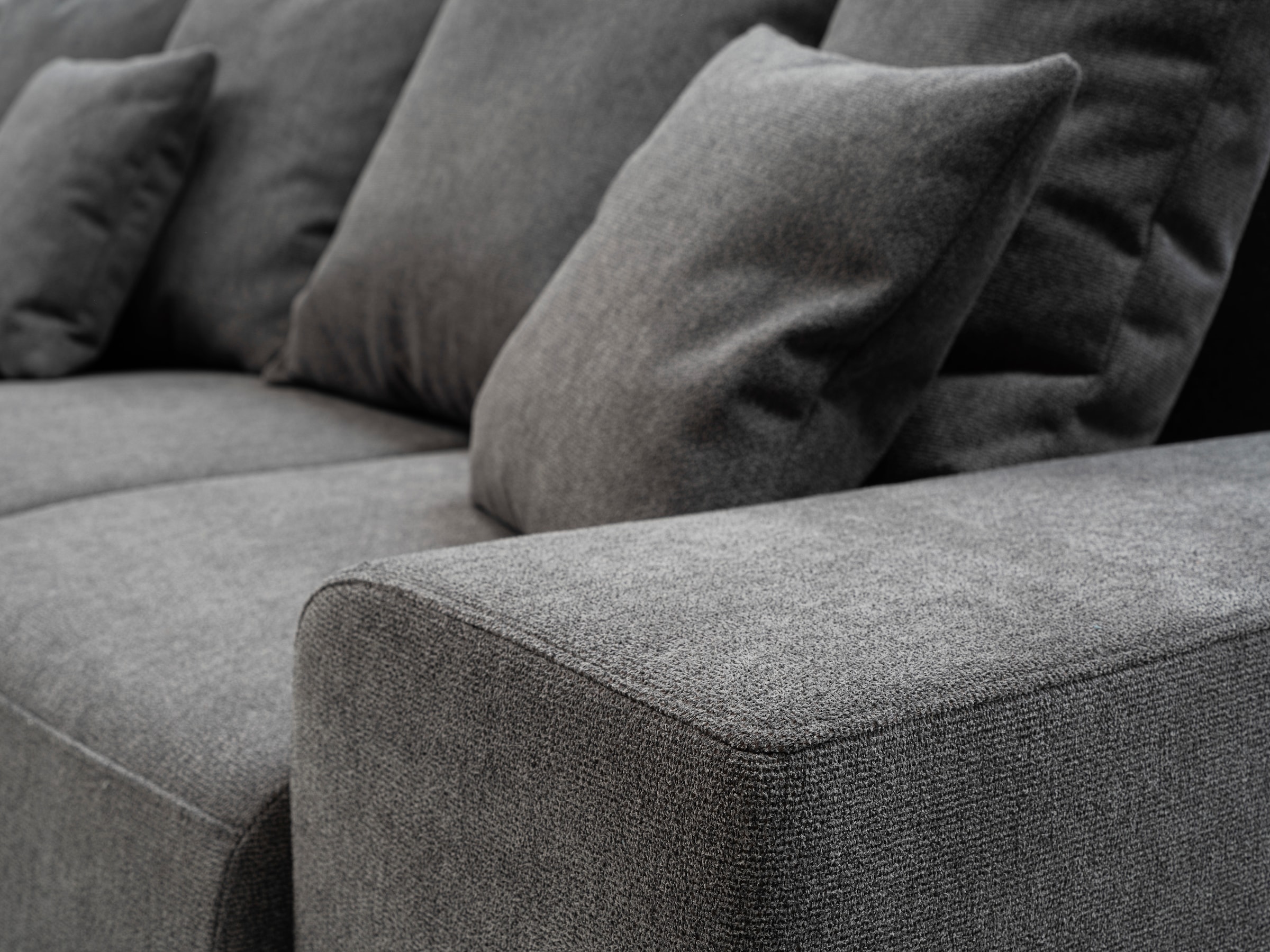 WERK2 Ecksofa »Riwa, modernes Sofa zum Kuscheln und Entspannen, Breite 300cm, L-Form«, Trendiges Ecksofa mit vielen Kissen, Schlaffunktion & Bettkasten