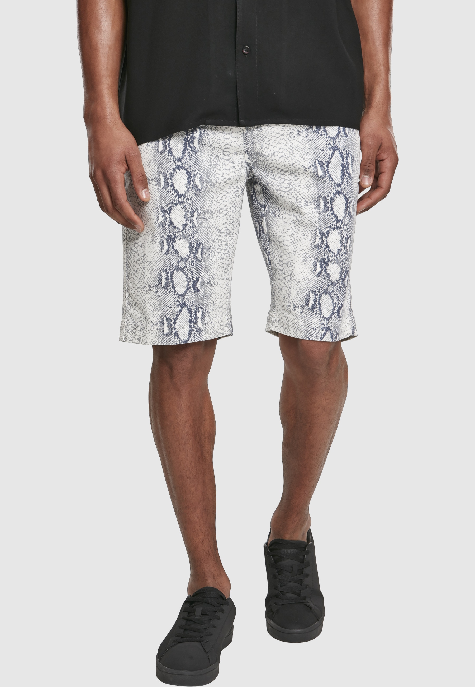 URBAN CLASSICS Stoffhose »Urban Classics Herren AOP Stretch Shorts«