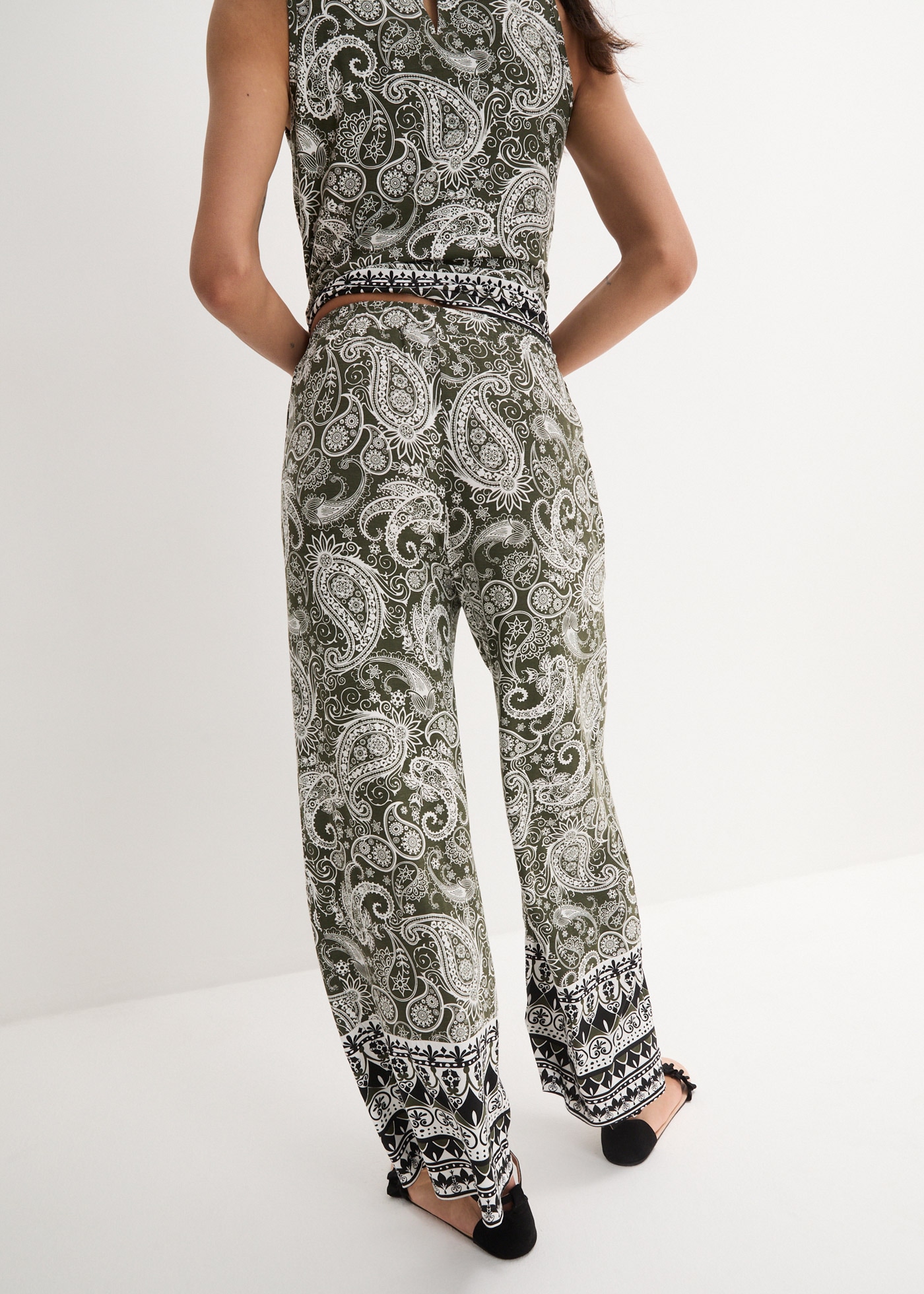 bonprix Palazzohose  mit Allover-Print und Gummizug