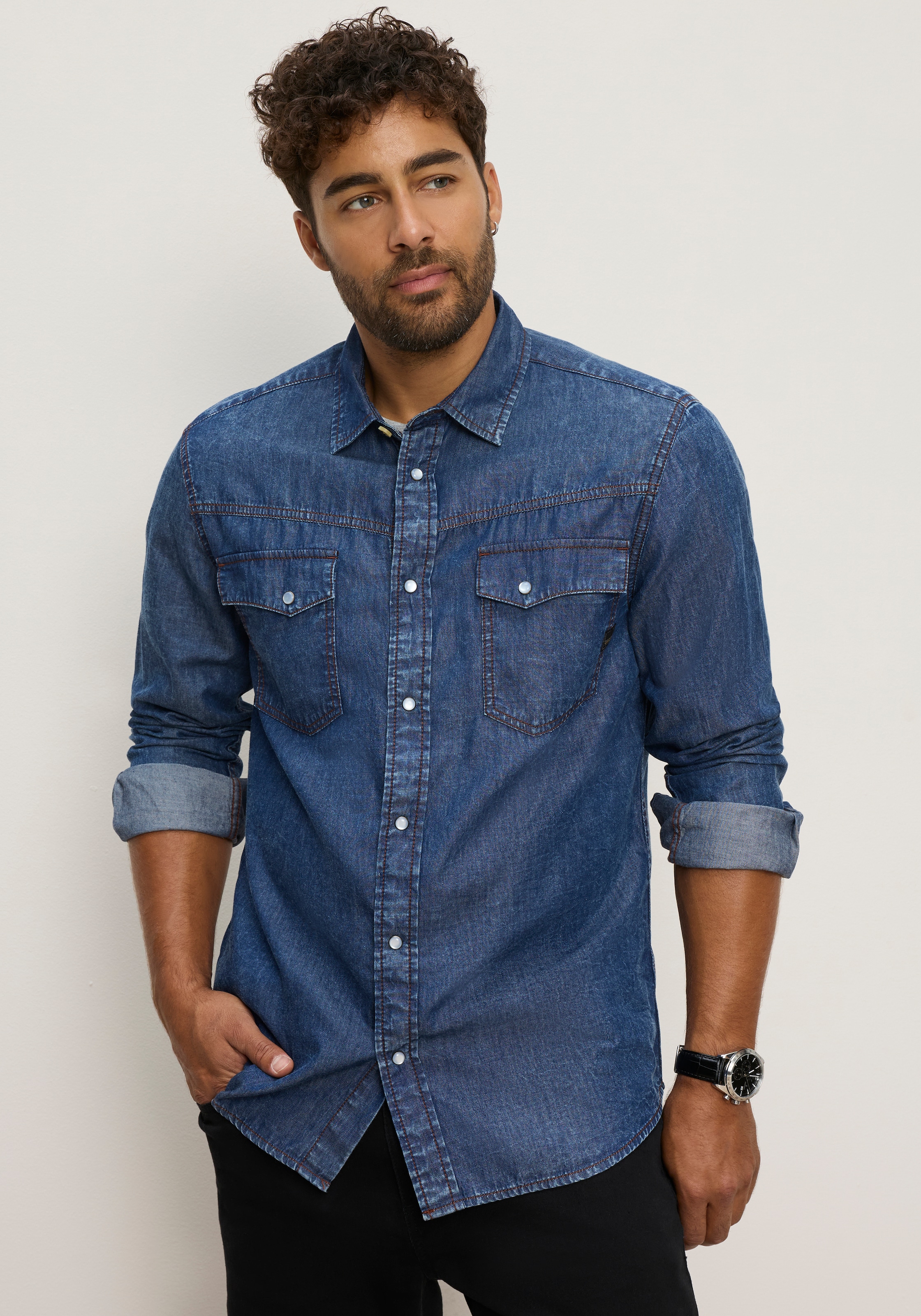 Bruno Banani Jeanshemd »schmal geschnitten« schmale Basic-Passform, aus Baumwolle in Denim-Jeans-Qualität