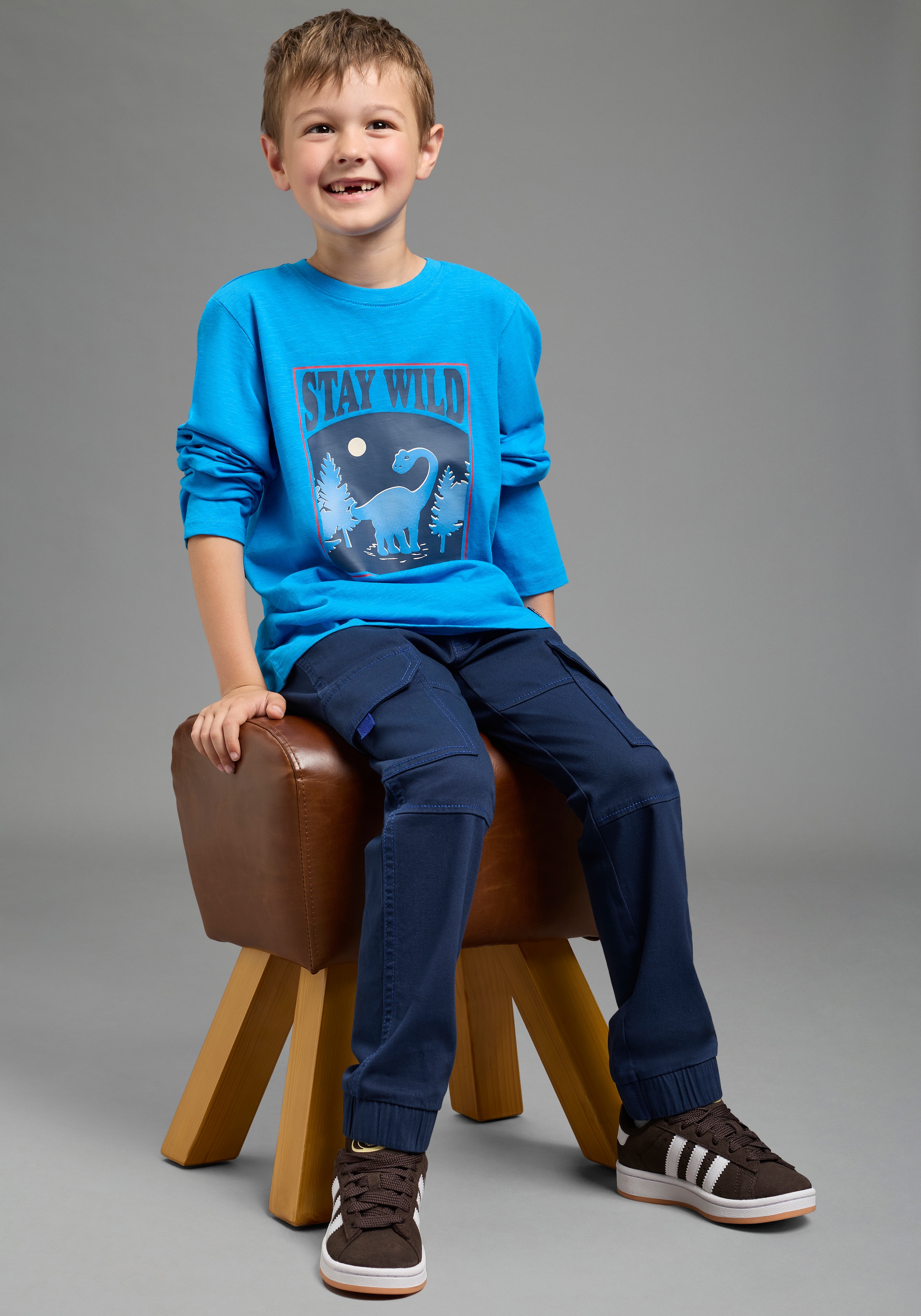 Scout Langarmshirt »Shirt mit coolem Dino-Print, modisches Melangegarn« mit Rundhalsausschnitt, mit Langarm, modischer Basic-Schnitt