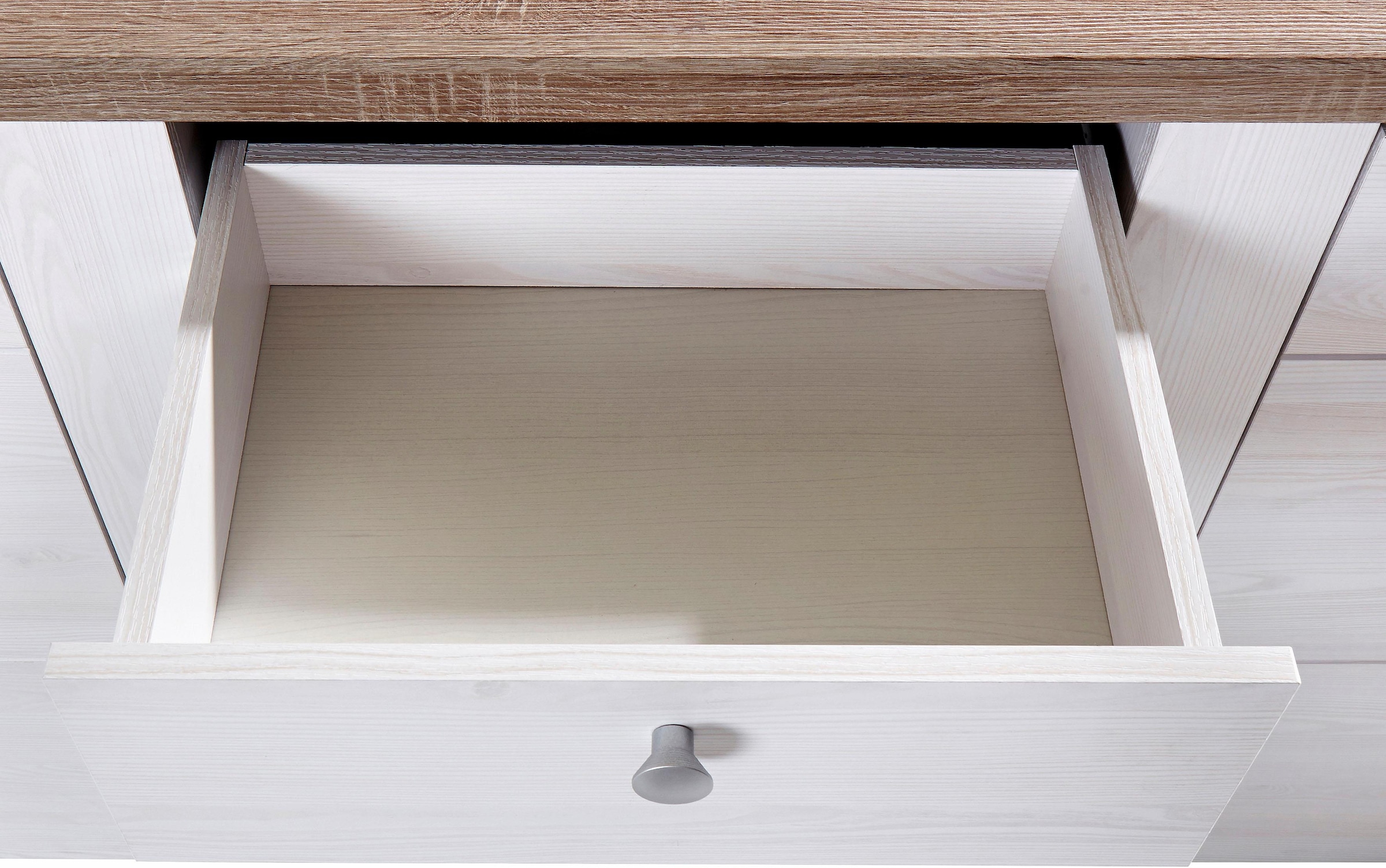 Home affaire Sideboard »Larona, zeitlose Kommode mit 2 Türen, 3 Schubkästen, Türkommode,«, Höhe 84 cm, viel Stauraum, Anrichte mit dekorativer Rahmenoptik