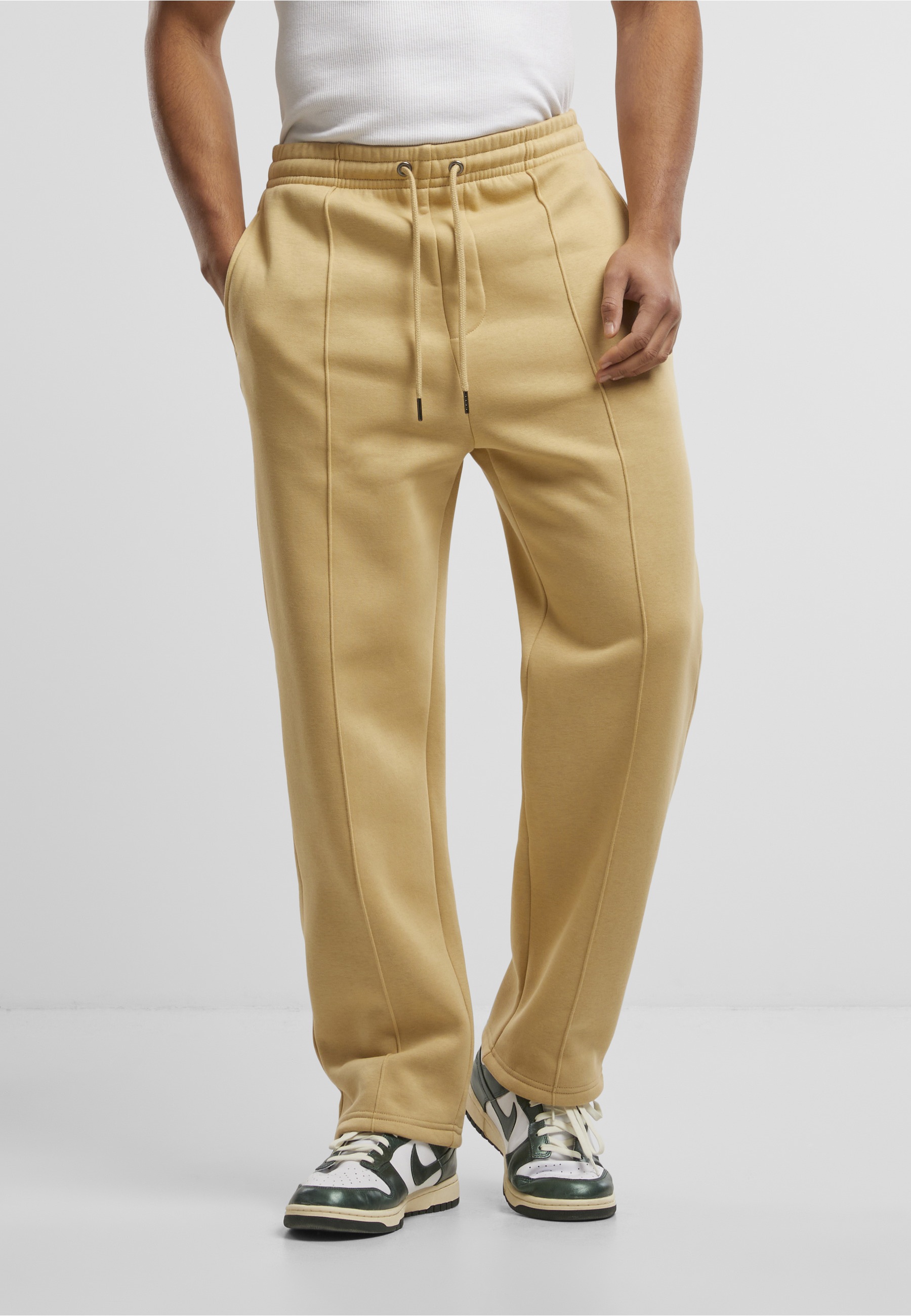 URBAN CLASSICS Stoffhose »Urban Classics Fluffy Pintuck Trackpants«