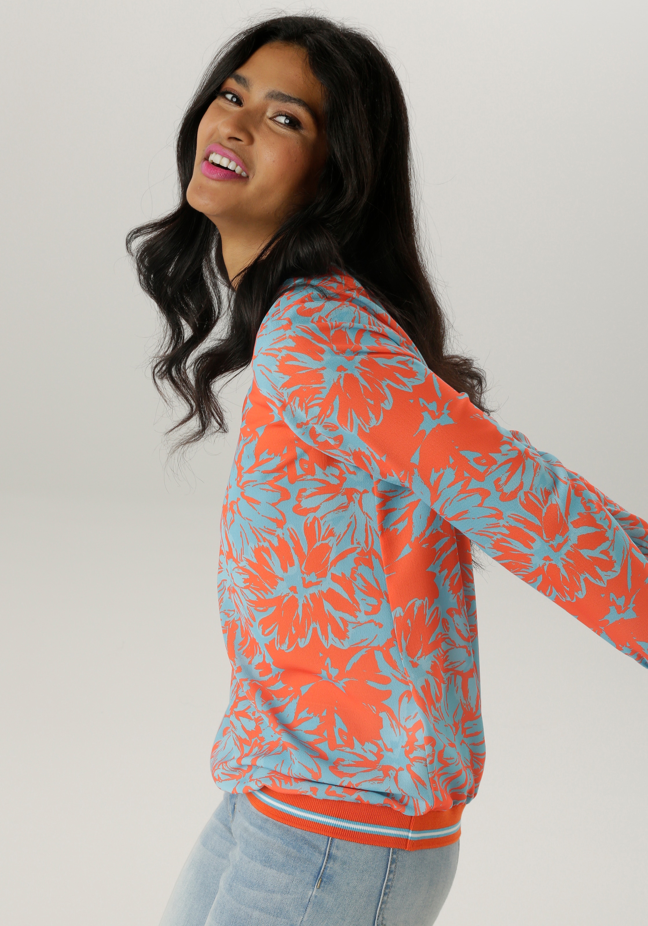 Aniston SELECTED Shirtbluse mit sportiven Bündchen