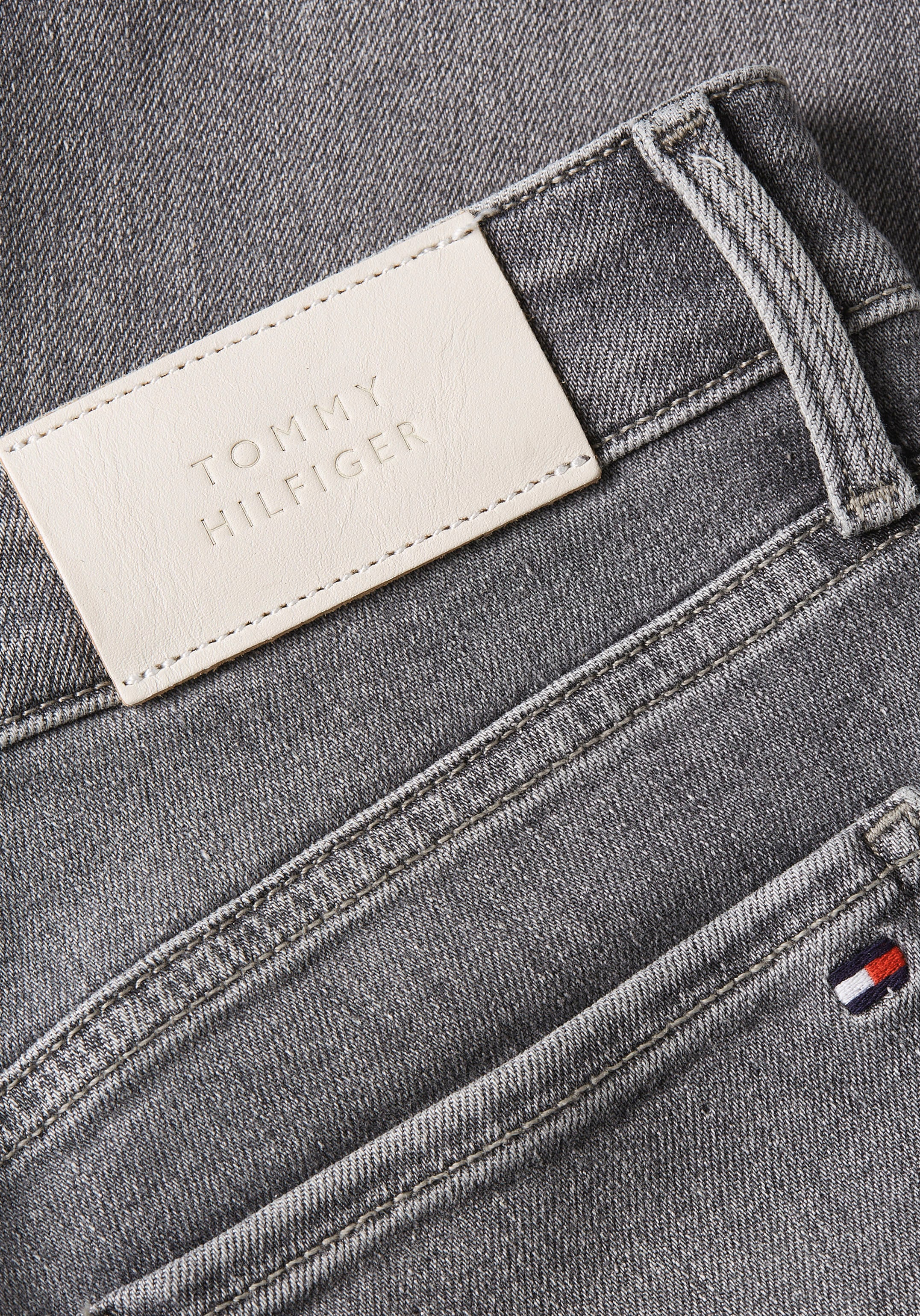 Tommy Hilfiger Skinny-fit-Jeans »TH FLEX COMO SKINNY RW GYA«, mit Tommy Hilfiger Logo-Badge