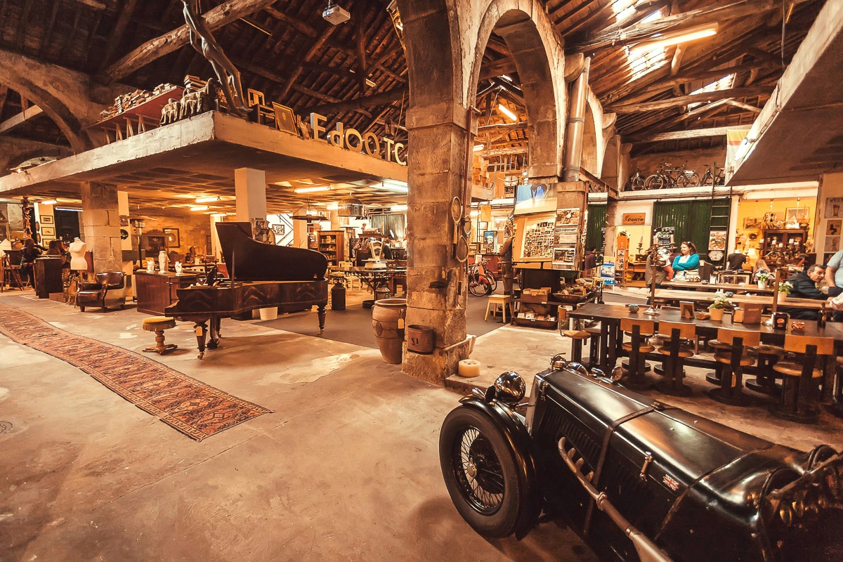 Papermoon Fototapete »Restaurant«