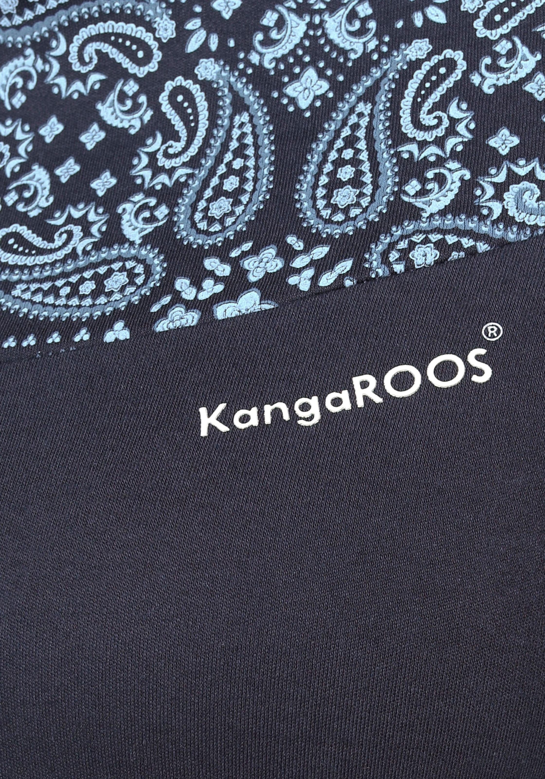 KangaROOS Sweatkleid, mit schönem Print im Ärmel- und Brustbereich