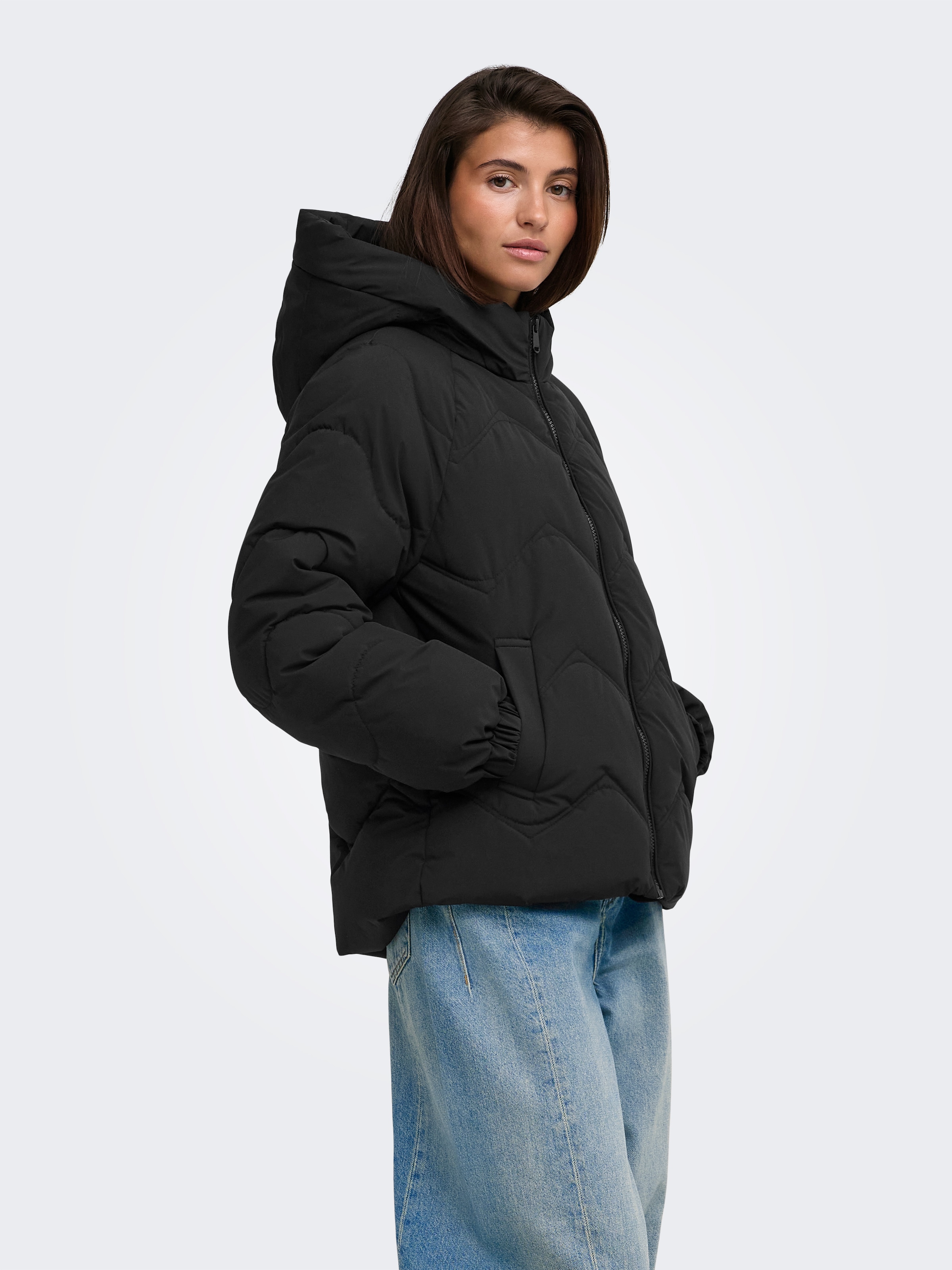 JDY Steppjacke »JDYPOWER SHORT HOOD PUFFER OTW HAB« mit Kapuze Kunstfaser