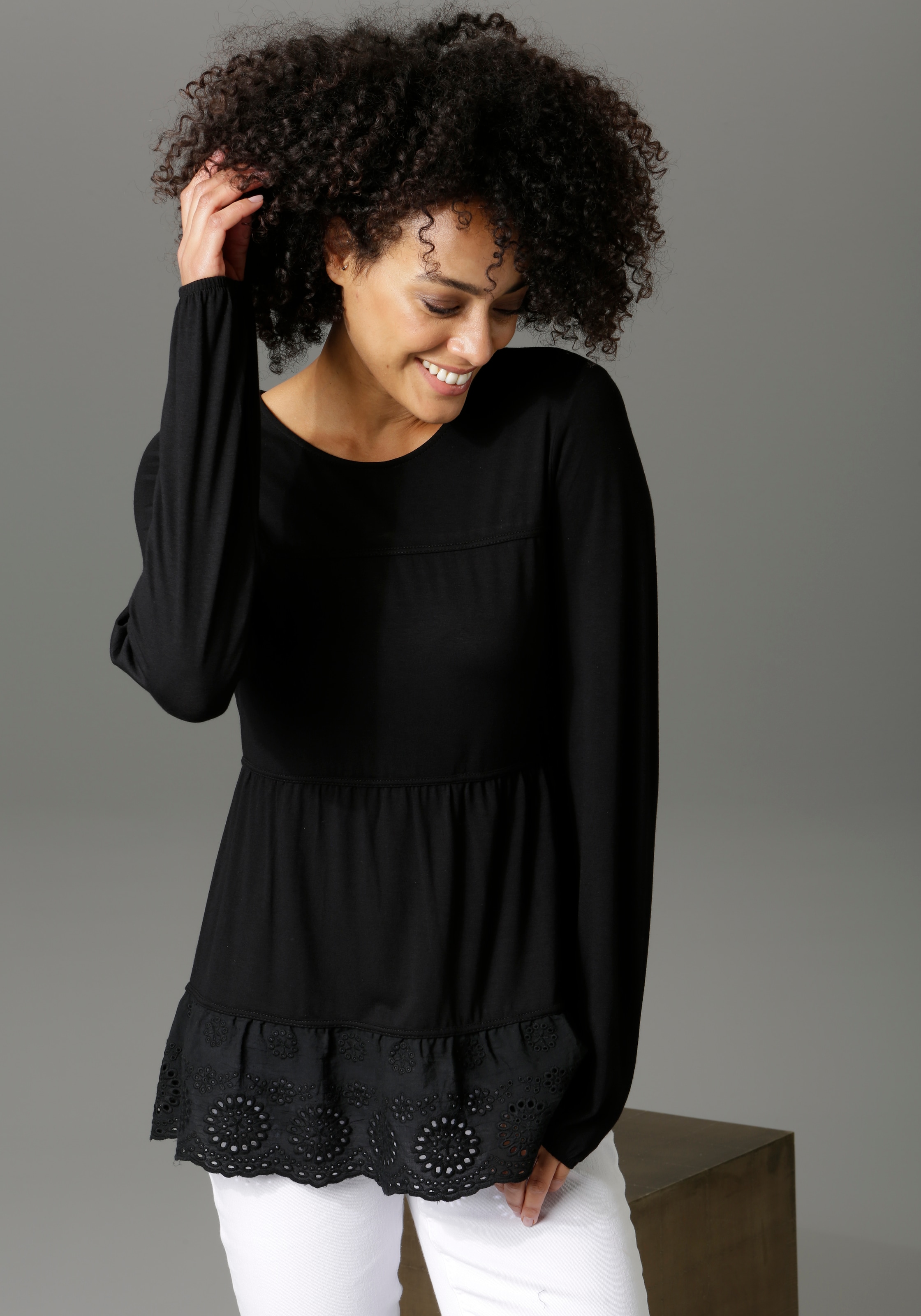 Aniston CASUAL Shirtbluse, mit hochwertiger Spitze am Saum online kaufen | Blusen