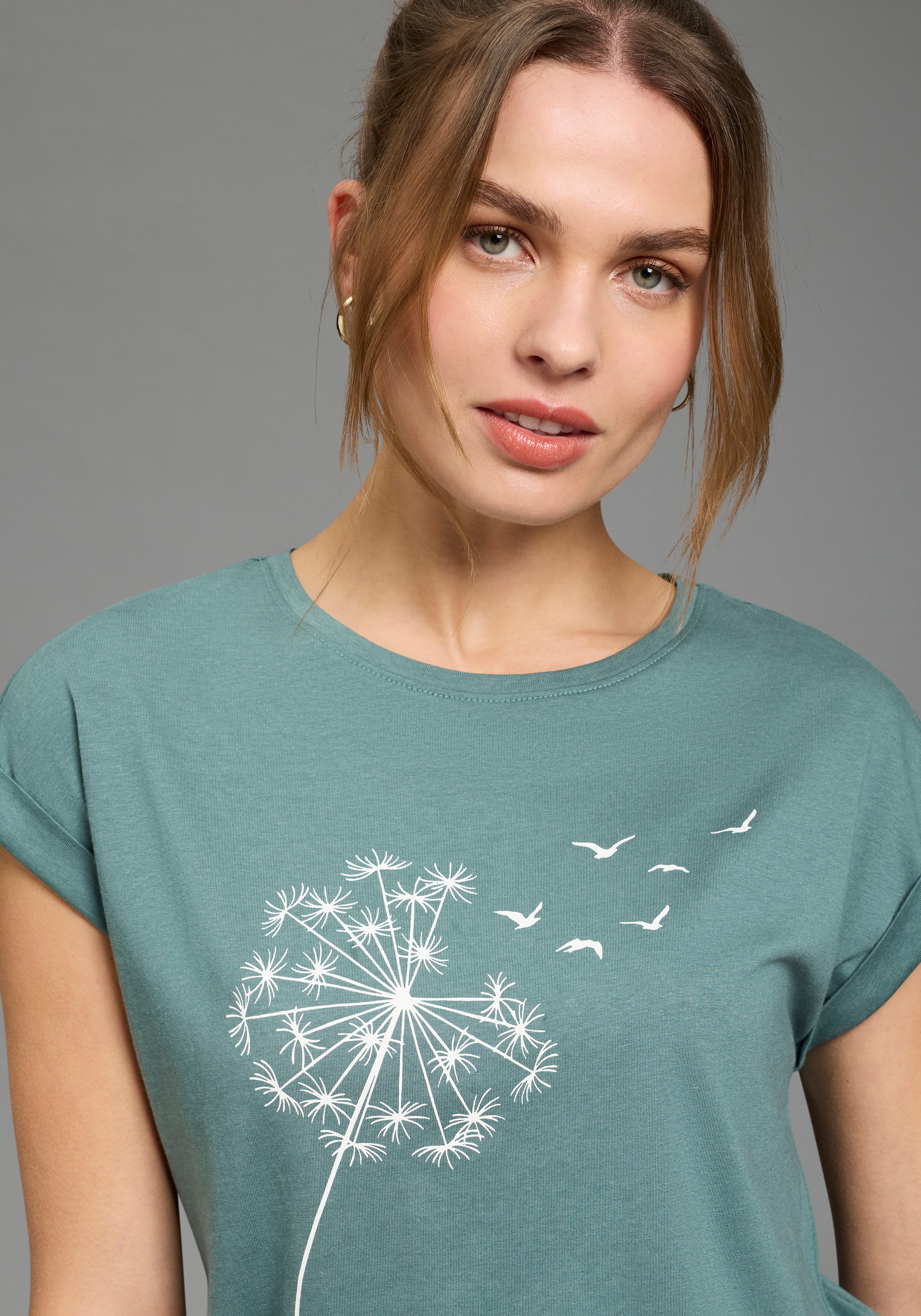 KangaROOS Shirtkleid figurumspielendes Kleid, für Casualmode und Streetwear, Kurzarm