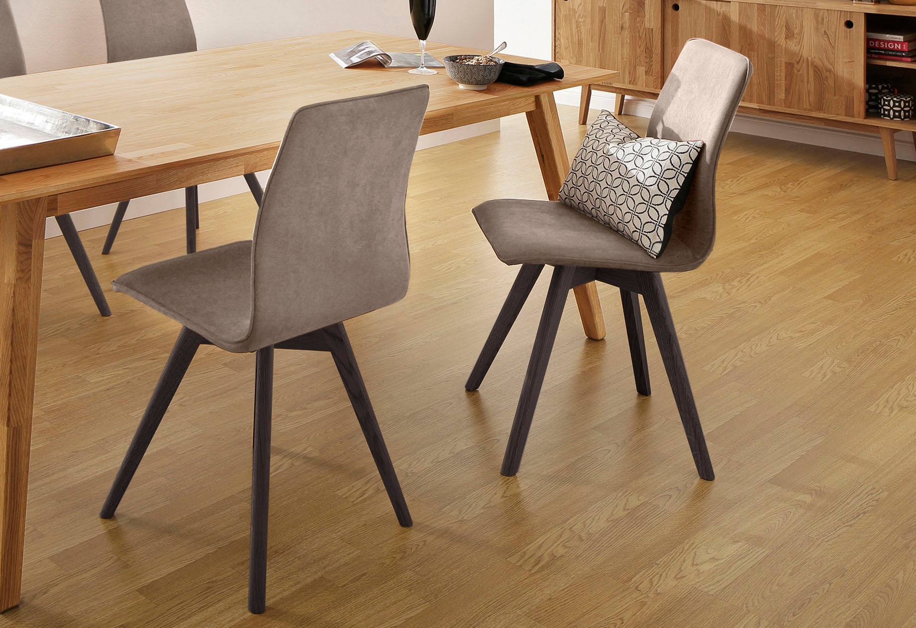 andas 4-Fußstuhl »Rania« (Set) 2 Stk.mit Massivholzbeinen günstig online kaufen