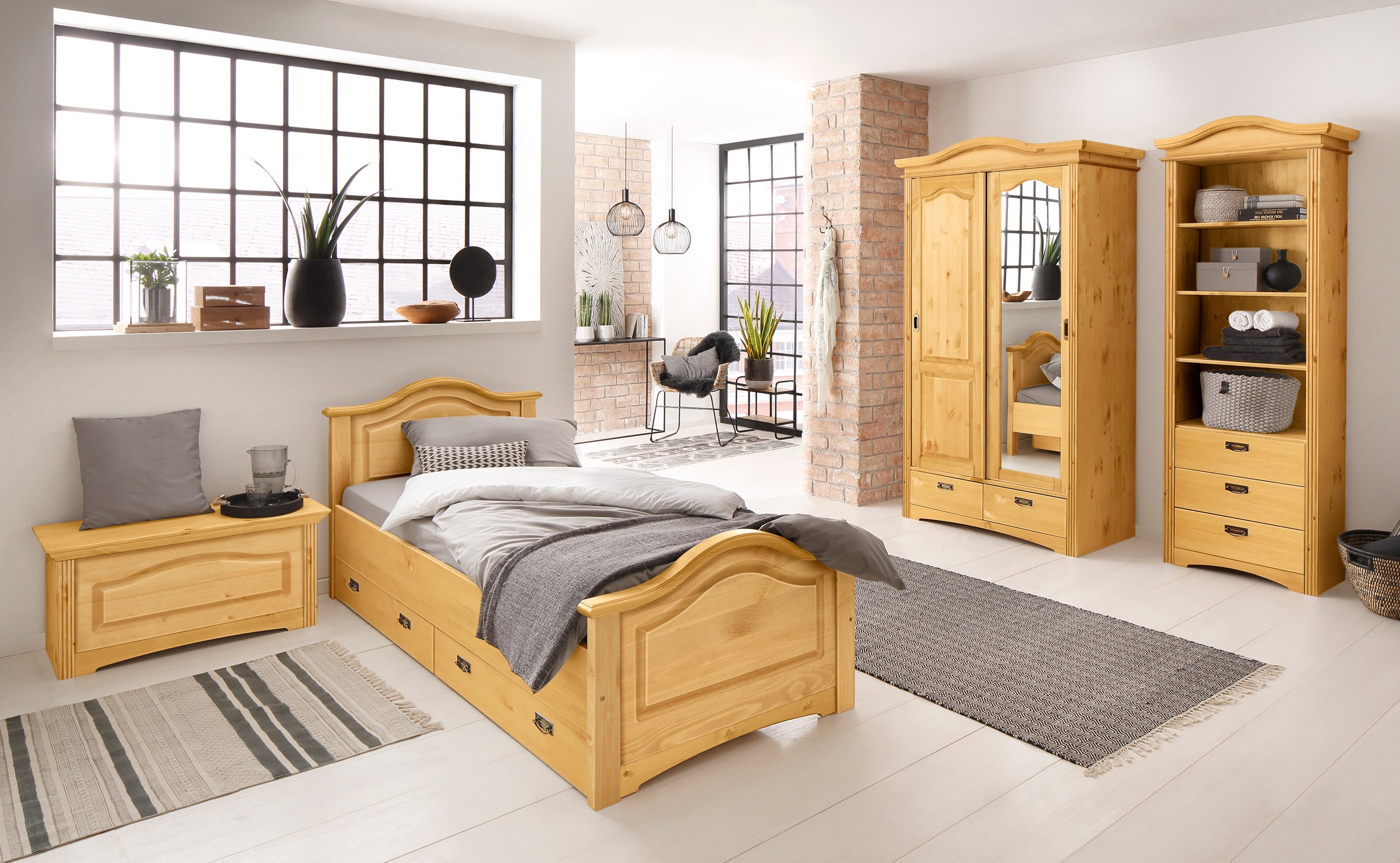 Home affaire Schiebetürenschrank »Konrad«, (B/H/T ca. 111/207/64 cm), Breite 111 cm, aus massiver, FSC®-zertifizierter Kiefer