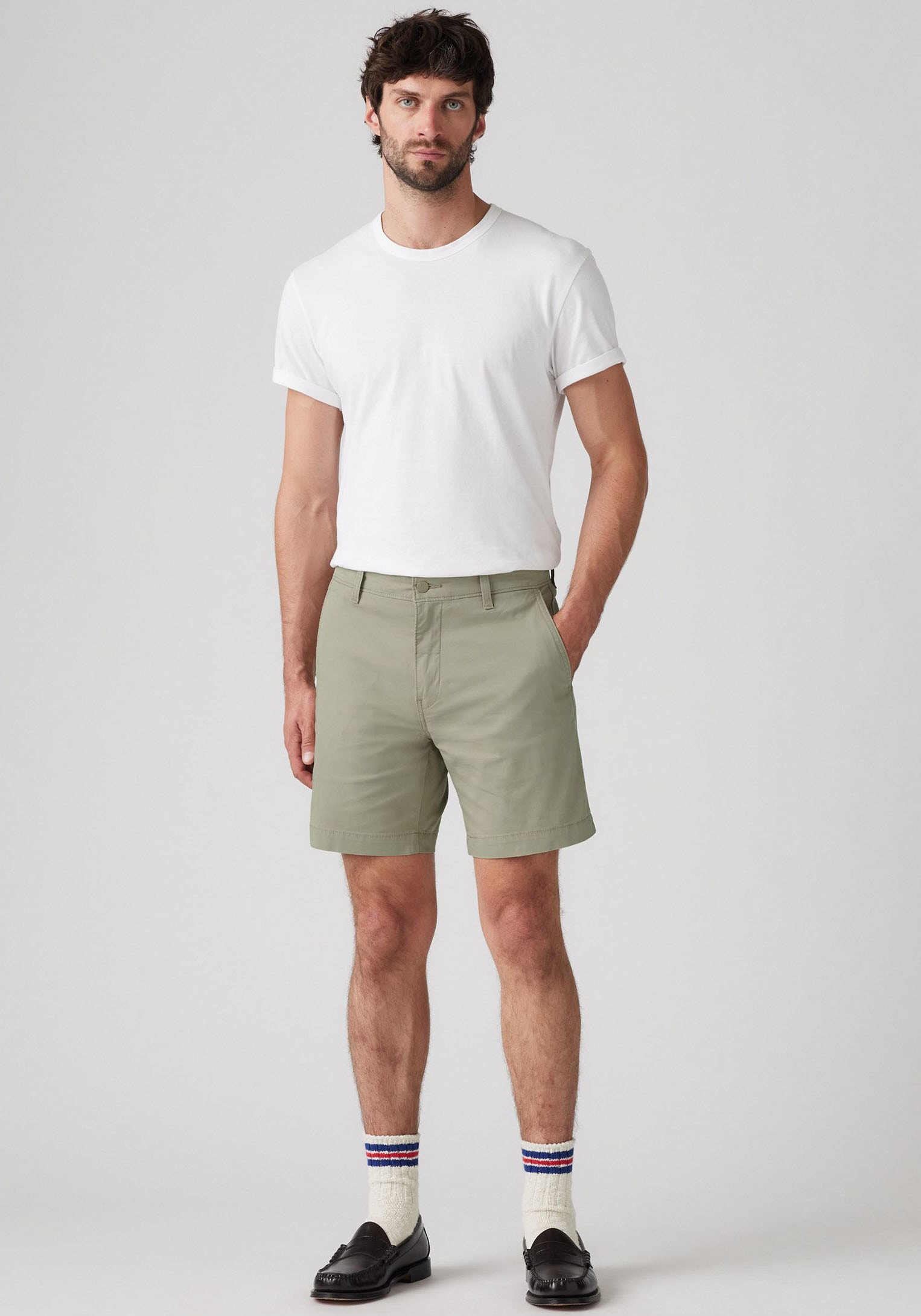 Levi's® Chinoshorts »XX CHINO SHORT II«, mit Logobadge