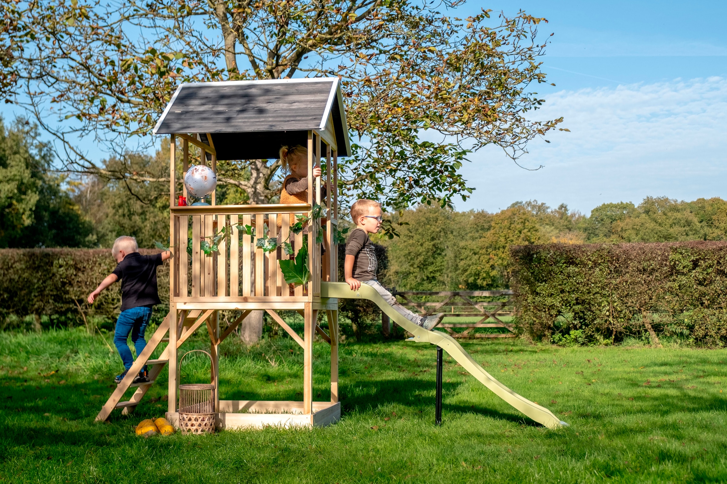 EXIT Spielhaus »Panorama 500«, FSC® - schützt Wald - weltweit; mit Rutsche und Sandkasten