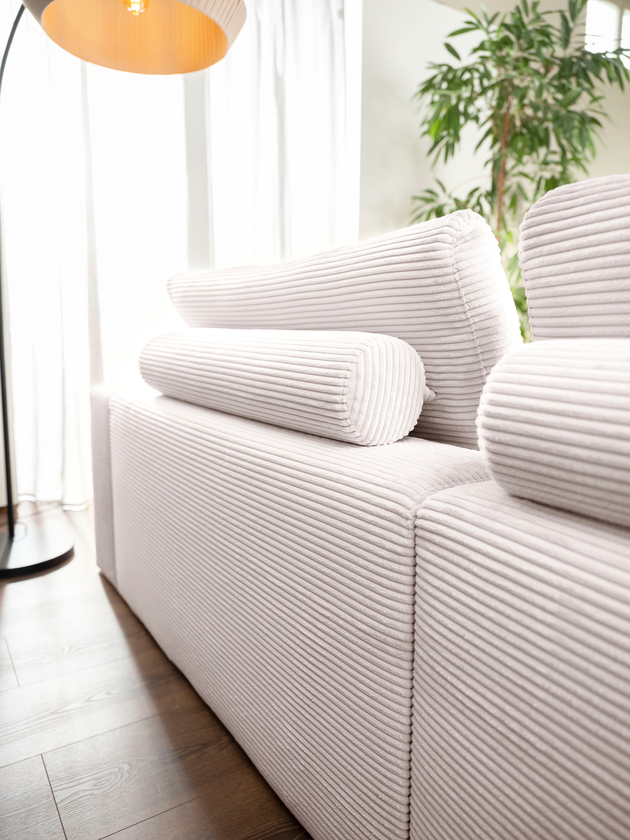 alina Ecksofa »Sandy«, mit losen Sitz und Rückenkissen, in modernem Cordstoff