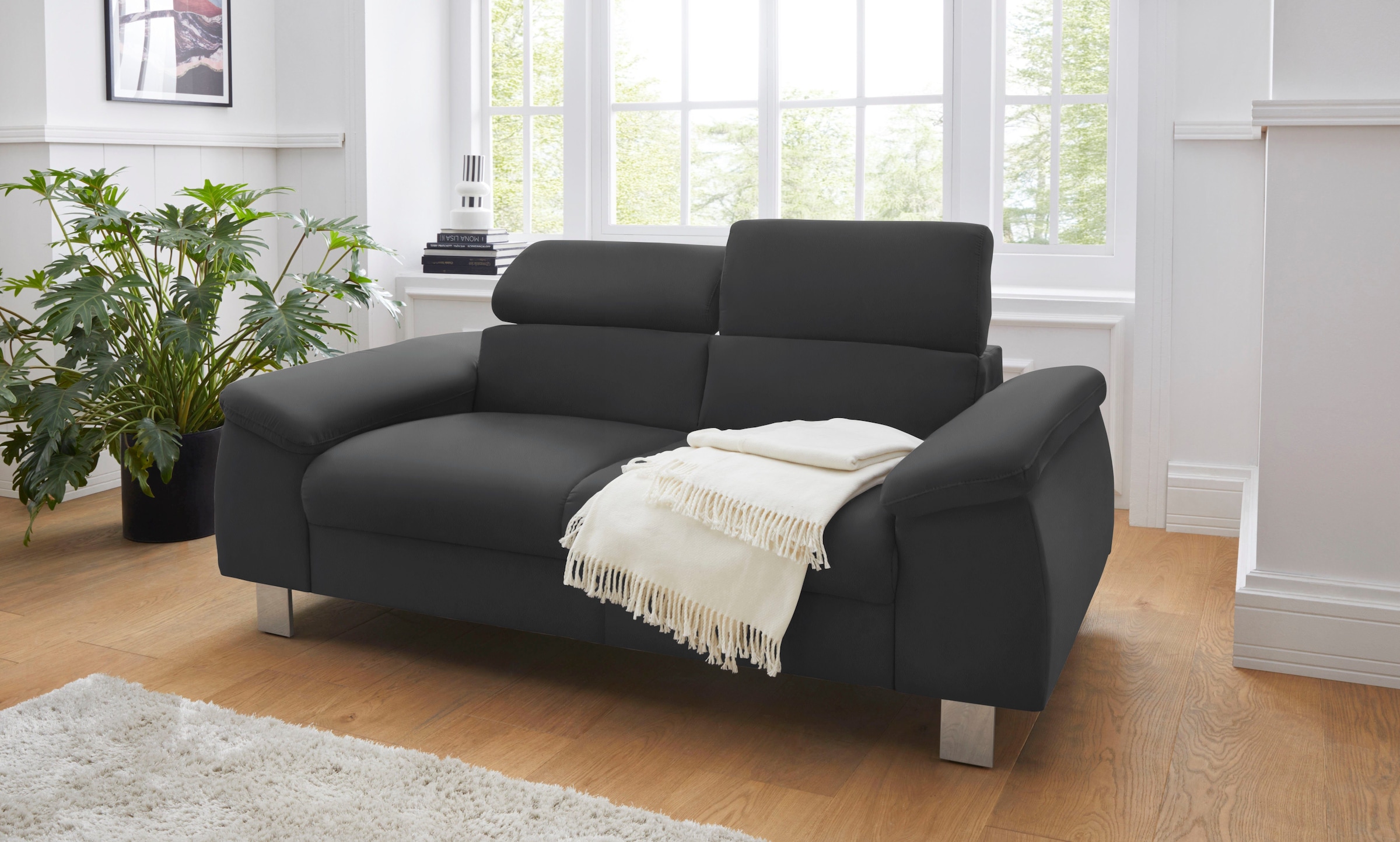 COTTA Polstergarnitur »Komaris«, (Set), Set bestehend aus: 2-Sitzer mit Kopfteilverstellung & Hocker