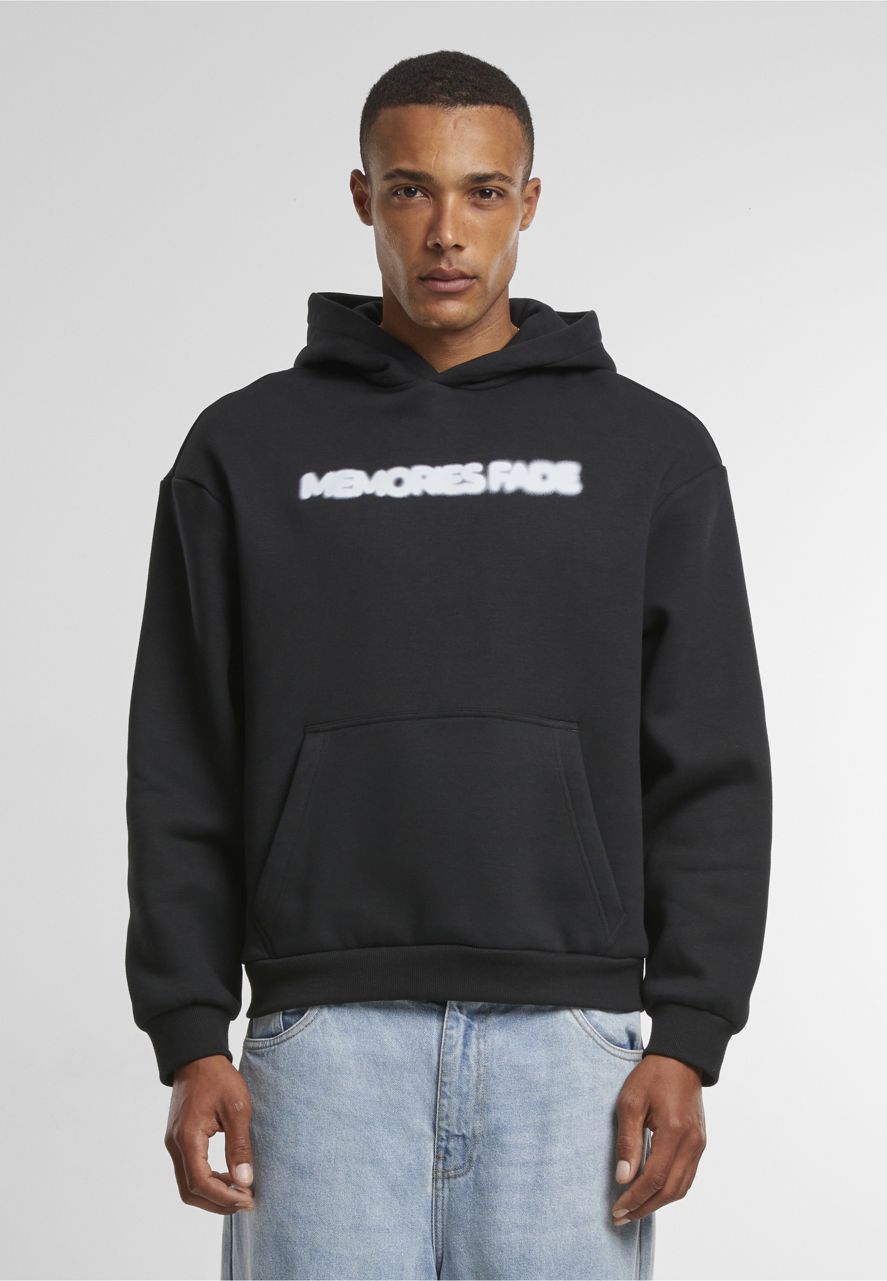 Upscale by Mister Tee Kapuzenpullover »Upscale by Mister Tee Memories Fade Fluffy Hoody« 1 Stk.
