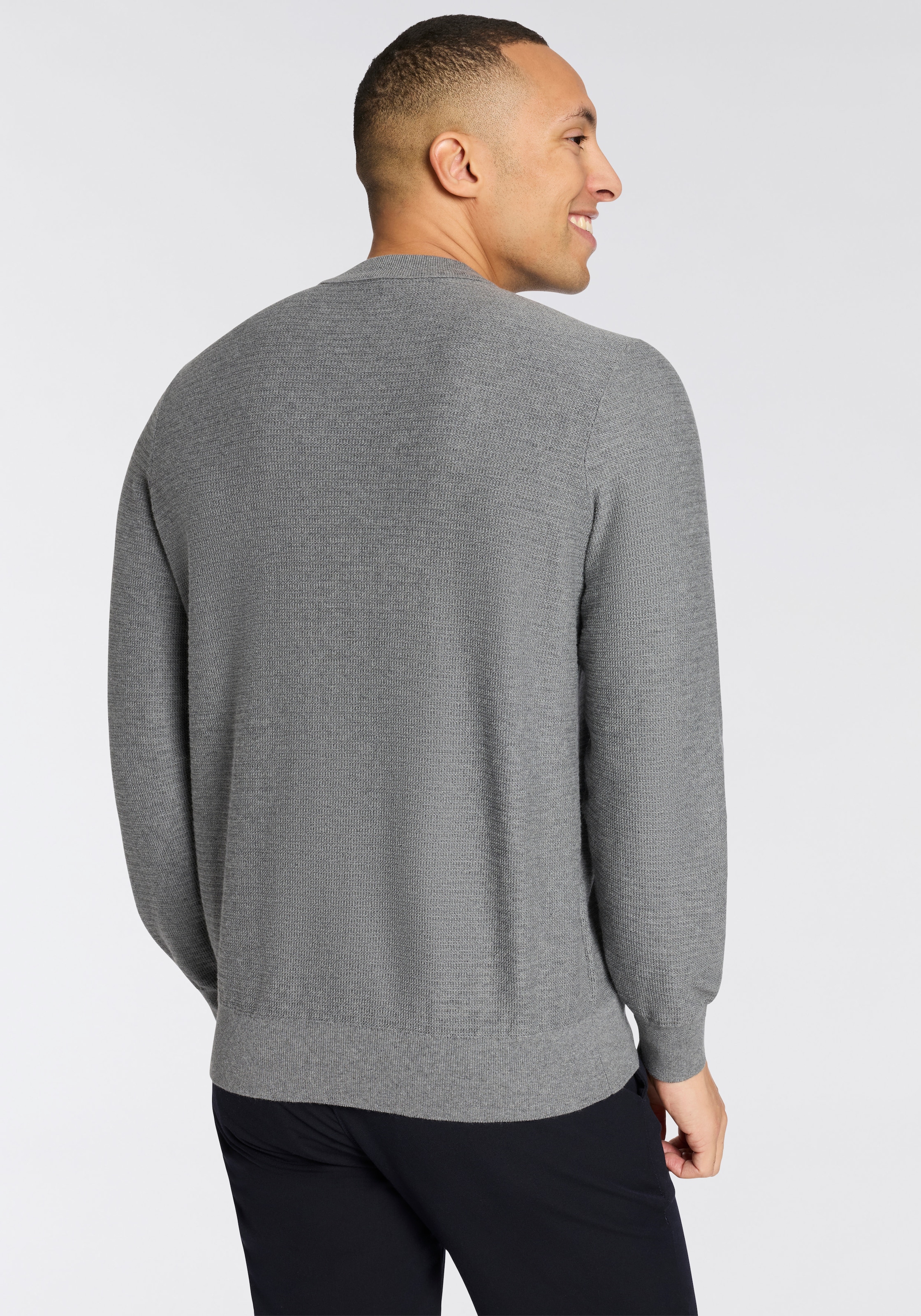 BOSS ORANGE Strickpullover »Anion« Rundhalsausschnitt, Regular Fit, BOSS-Label