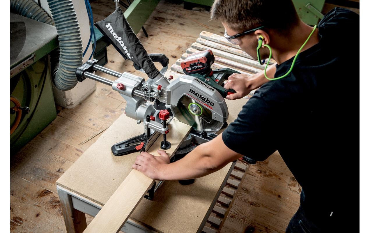 metabo Akku-Kapp-Gehrungssäge »KGS 18 LTX BL 254 Solo«
