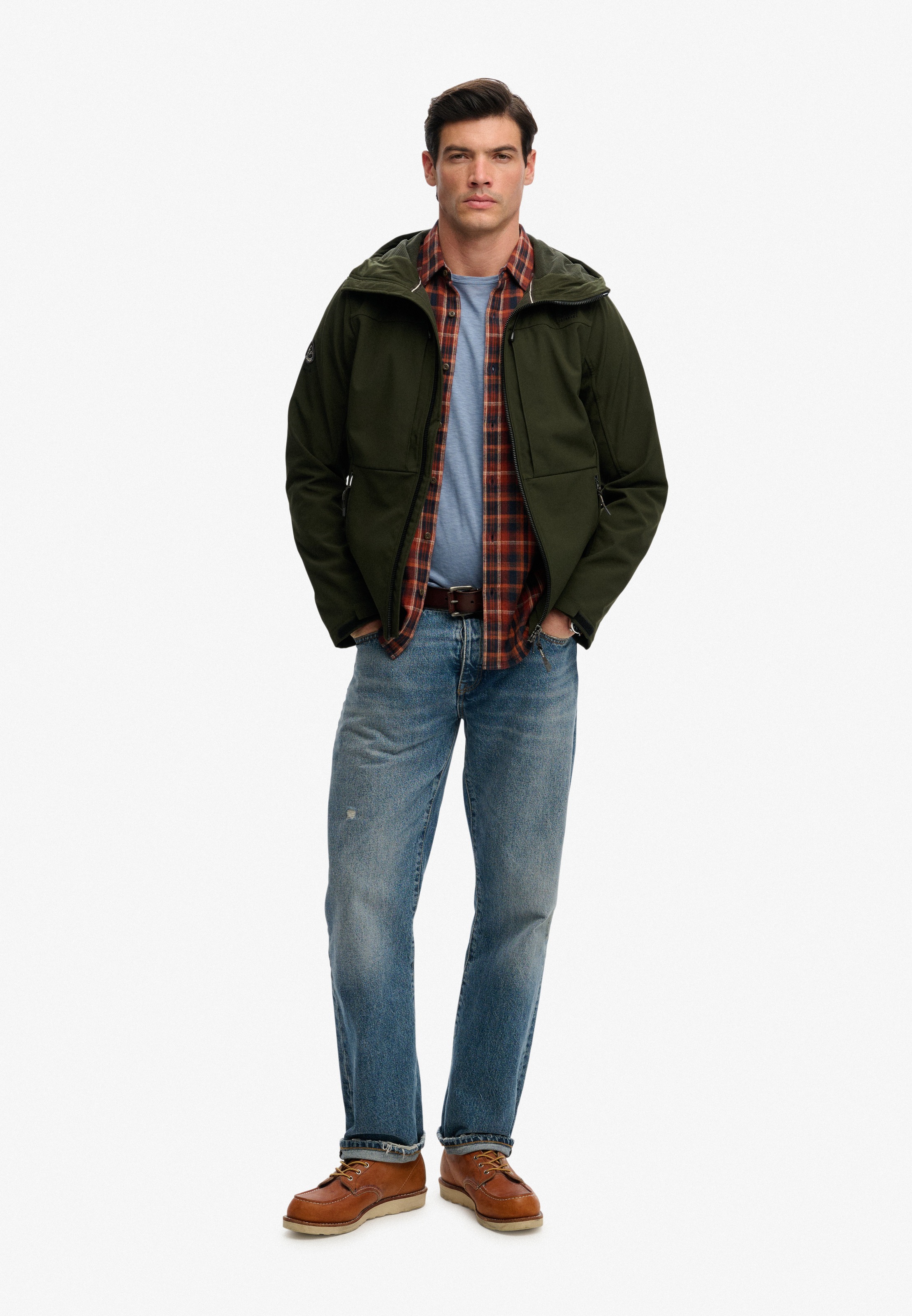 Superdry Outdoorjacke »HOODED SOFTSHELL TREKKER JKT« mit Kapuze
